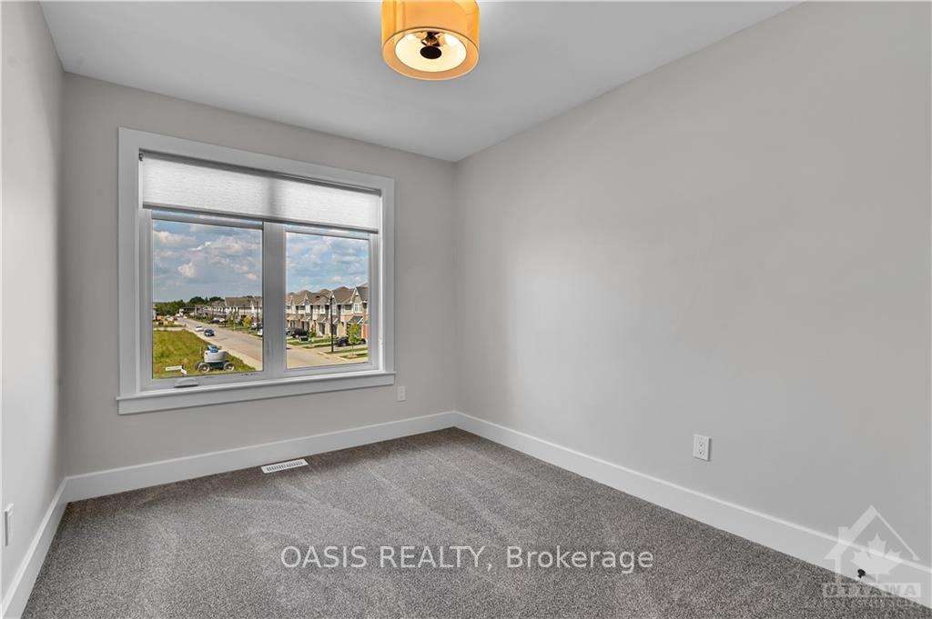 Photo 19 of 712 Pipit Lane, Ottawa, Barrhaven - Half Moon Bay — HOMEH