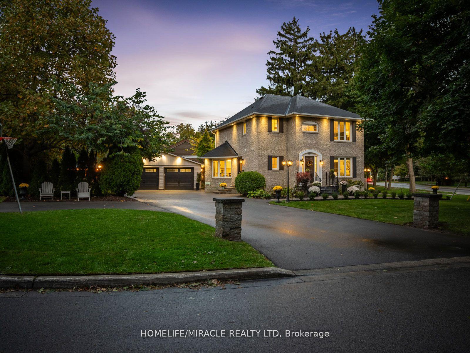 Photo 1 of 521 Oneida Drive, Burlington, LaSalle — HOMEH