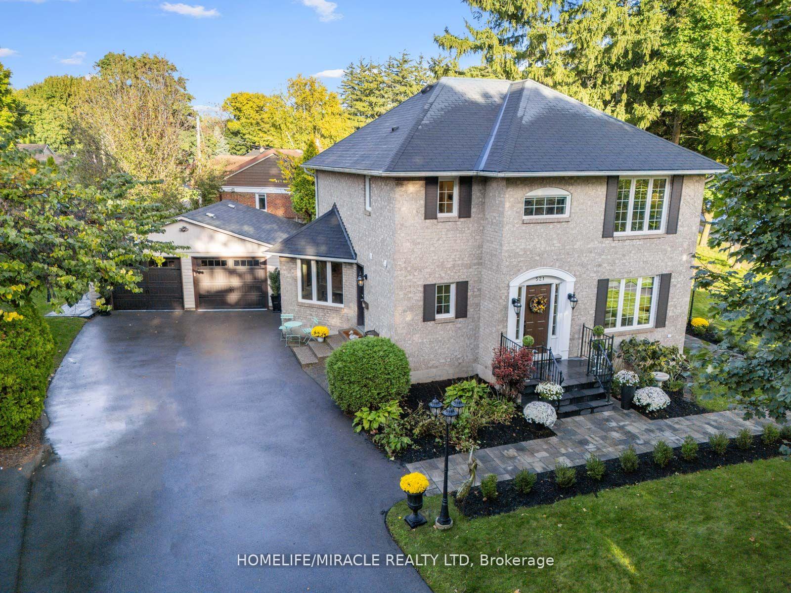 Photo 4 of 521 Oneida Drive, Burlington, LaSalle — HOMEH