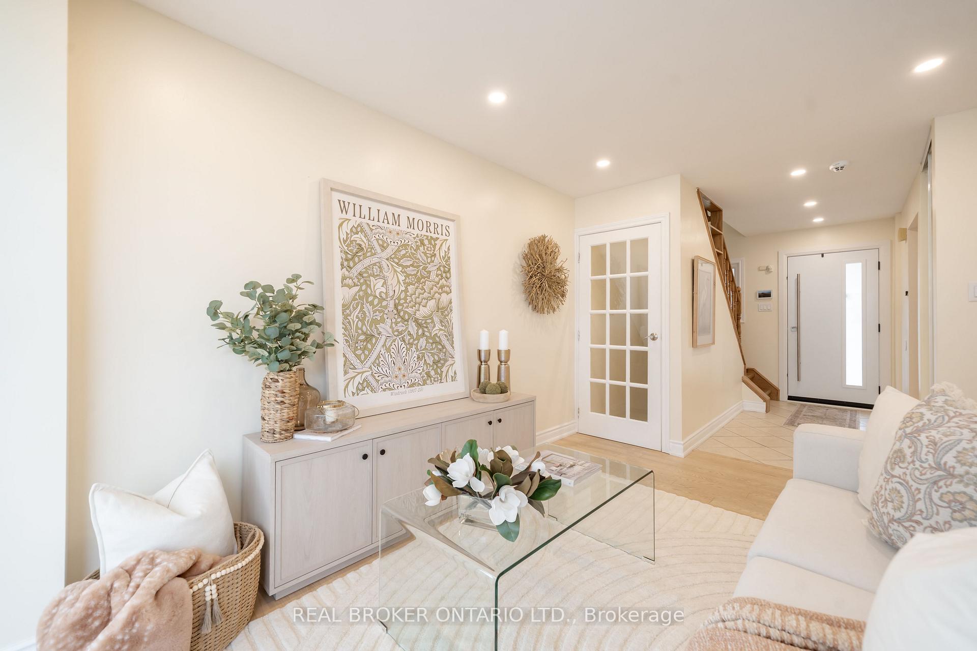 Photo 5 of 24 Angus Drive, Ajax, Central — HOMEH