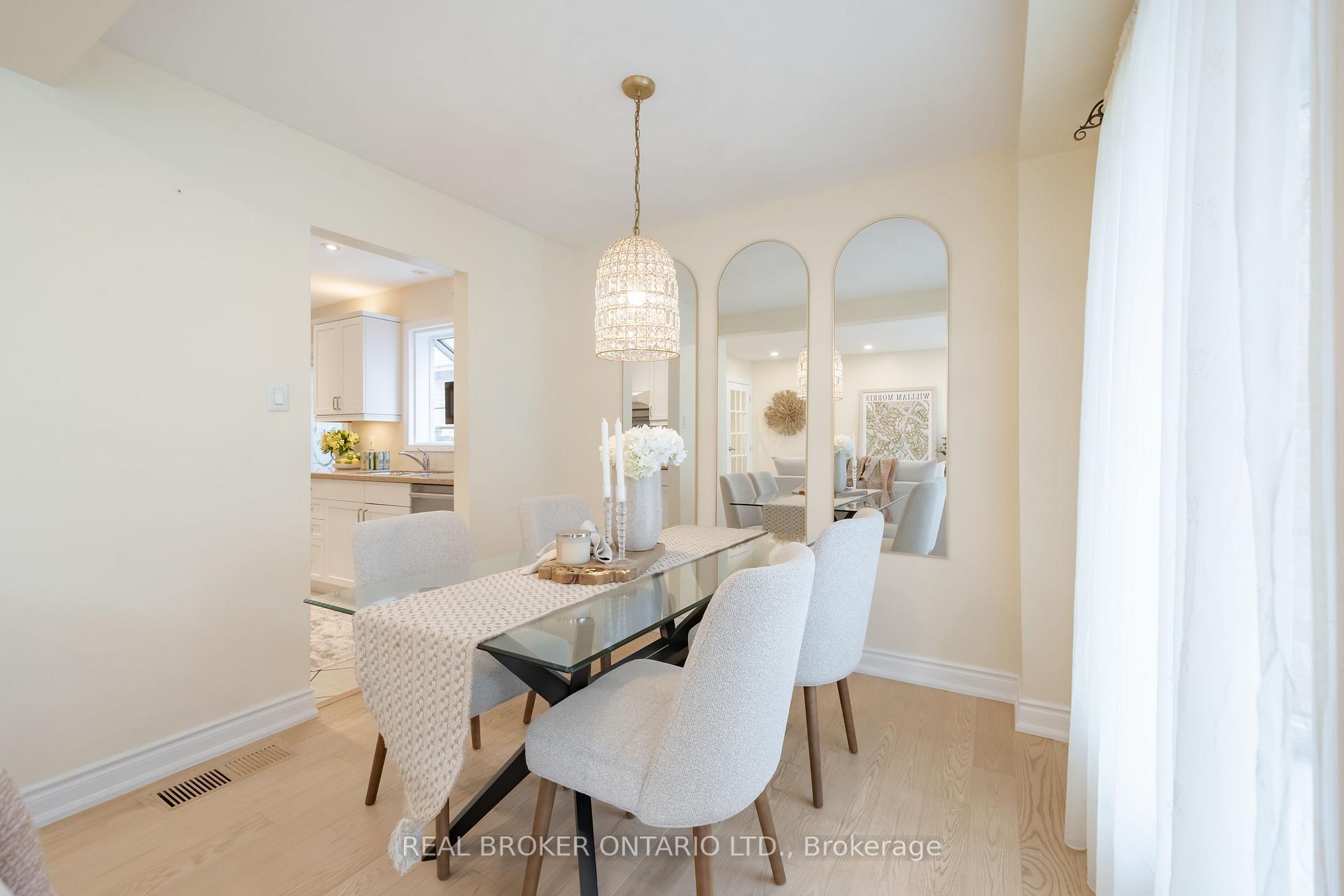 Photo 4 of 24 Angus Drive, Ajax, Central — HOMEH