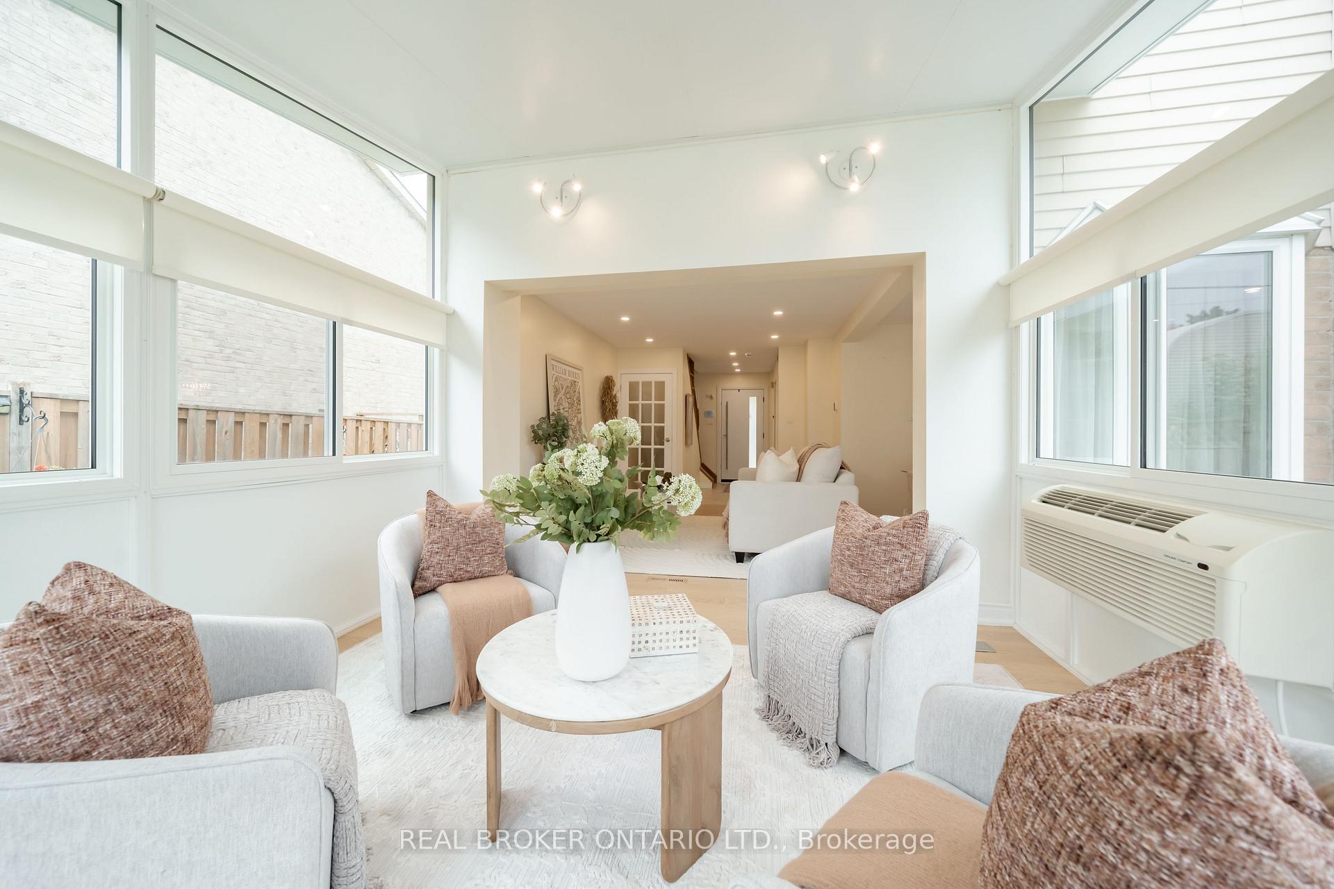 Photo 6 of 24 Angus Drive, Ajax, Central — HOMEH