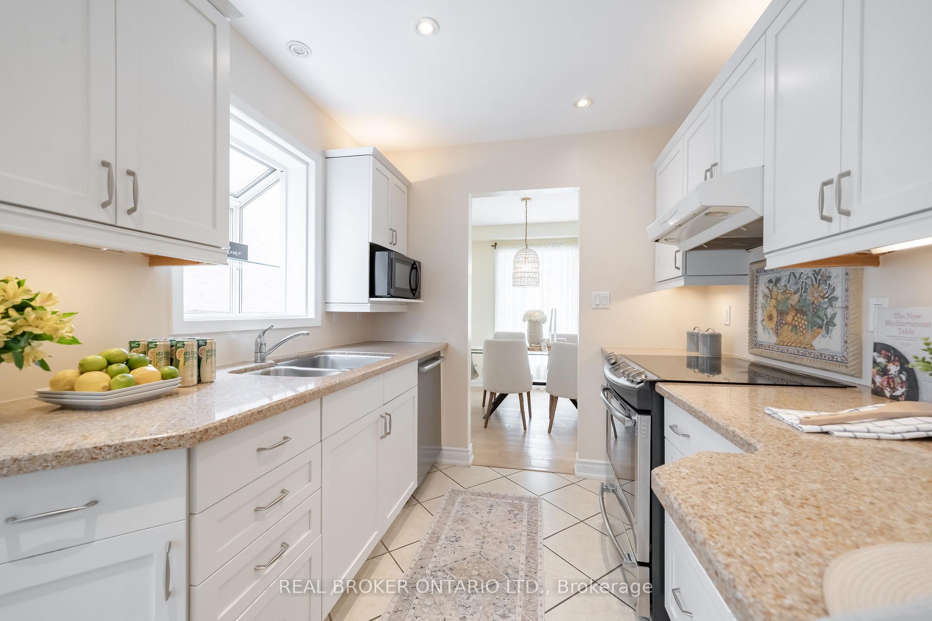 Photo 15 of 24 Angus Drive, Ajax, Central — HOMEH
