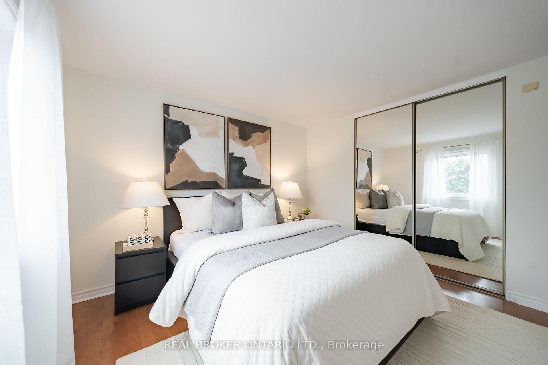 Photo 16 of 24 Angus Drive, Ajax, Central — HOMEH