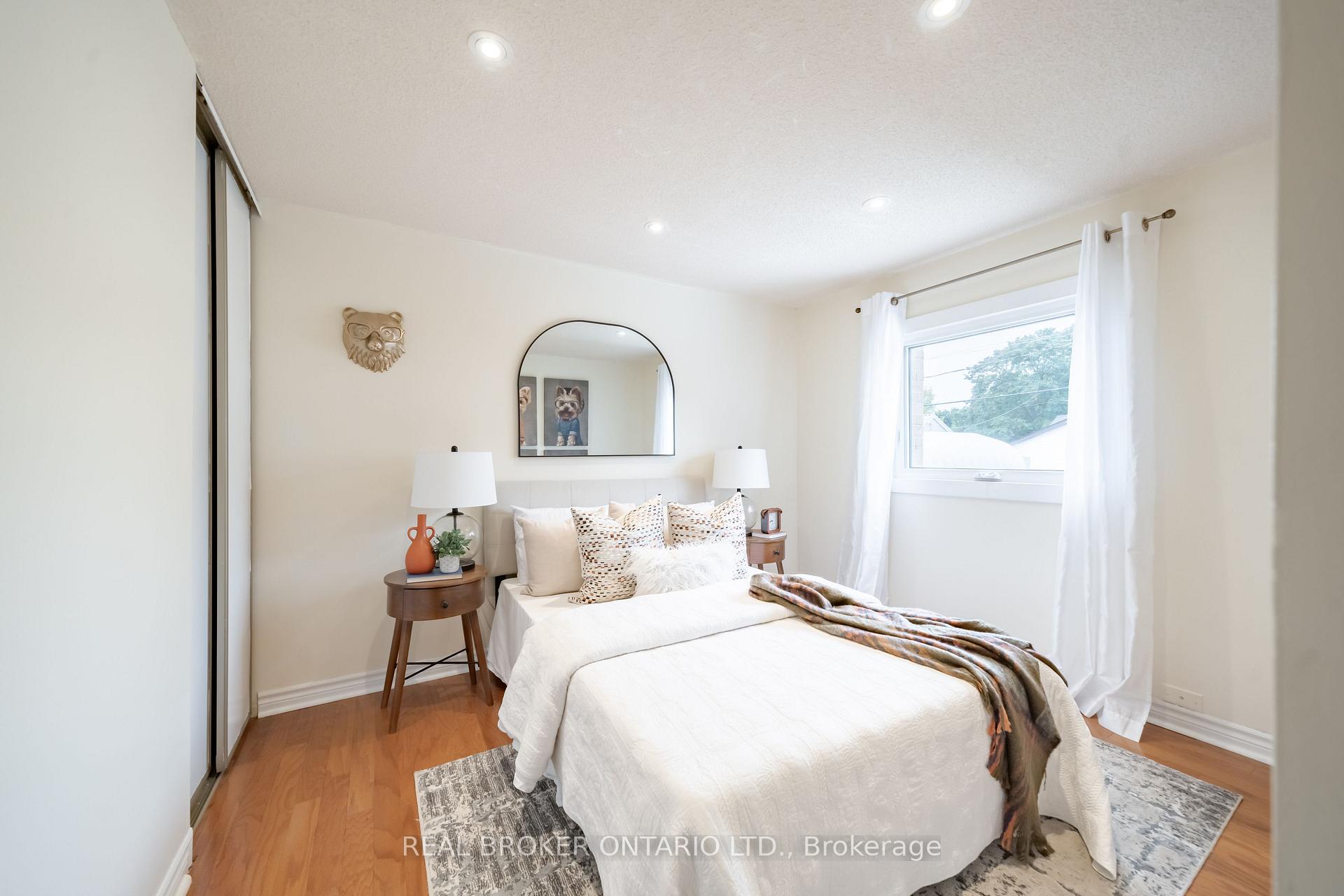 Photo 27 of 24 Angus Drive, Ajax, Central — HOMEH