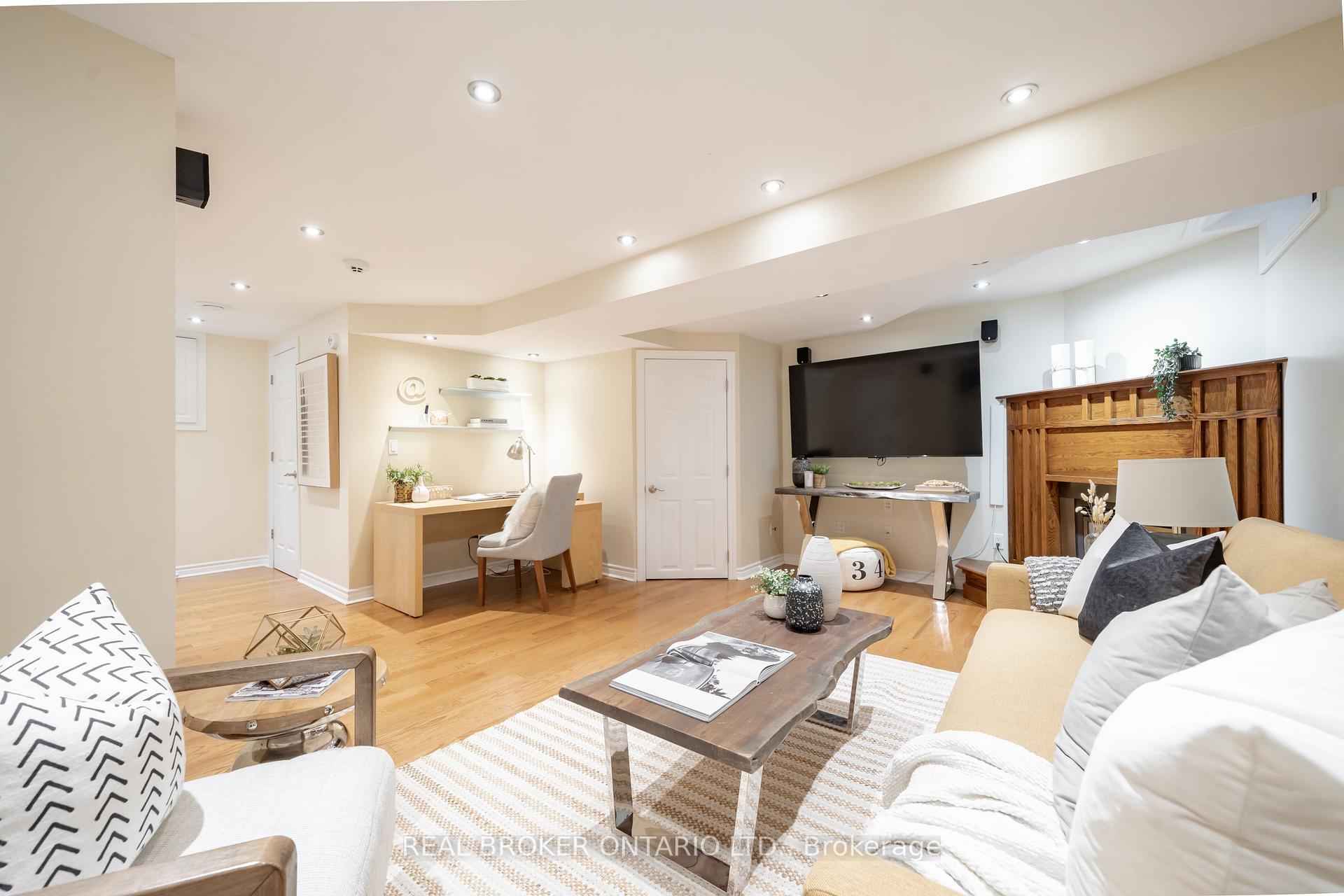 Photo 30 of 24 Angus Drive, Ajax, Central — HOMEH