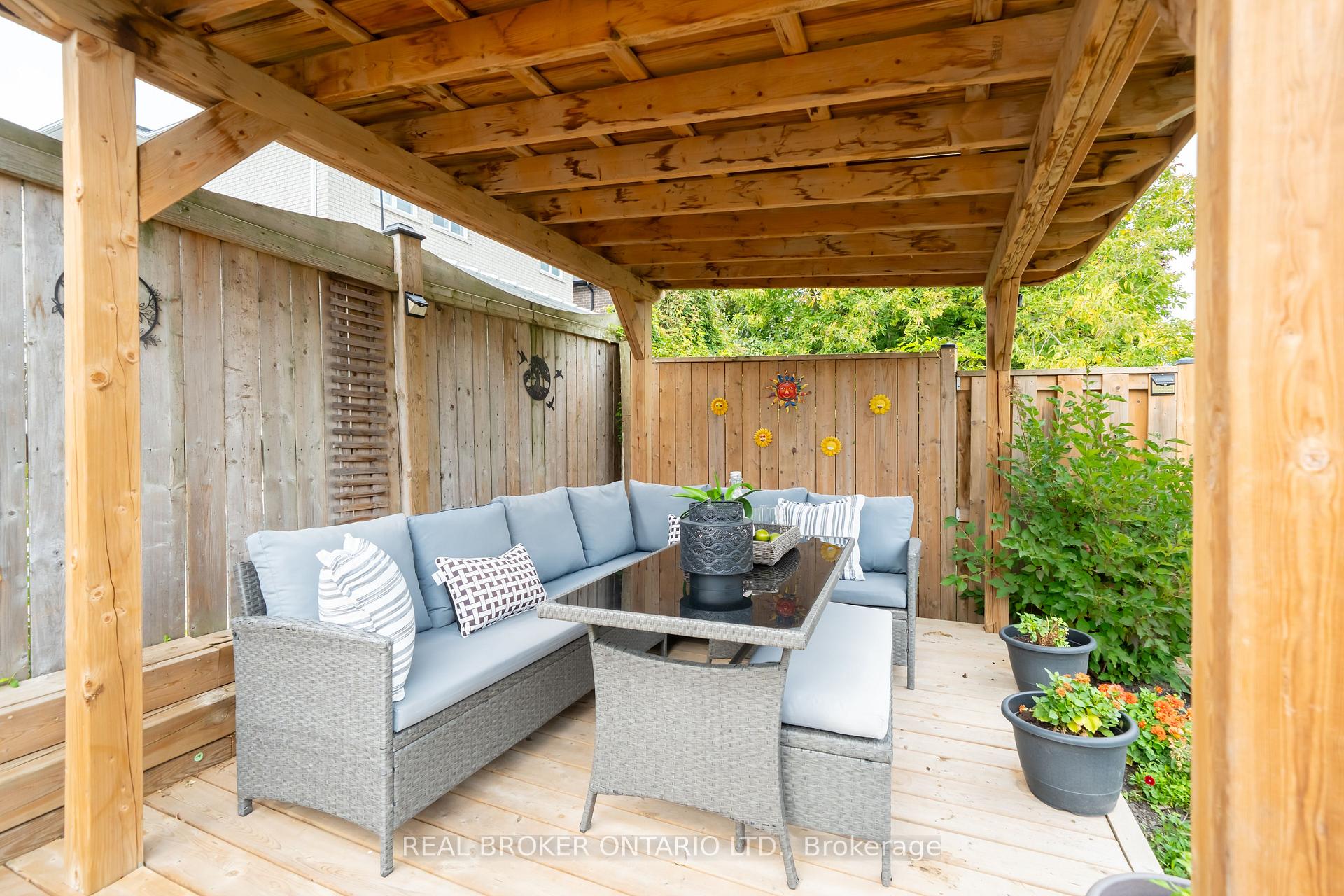 Photo 28 of 24 Angus Drive, Ajax, Central — HOMEH