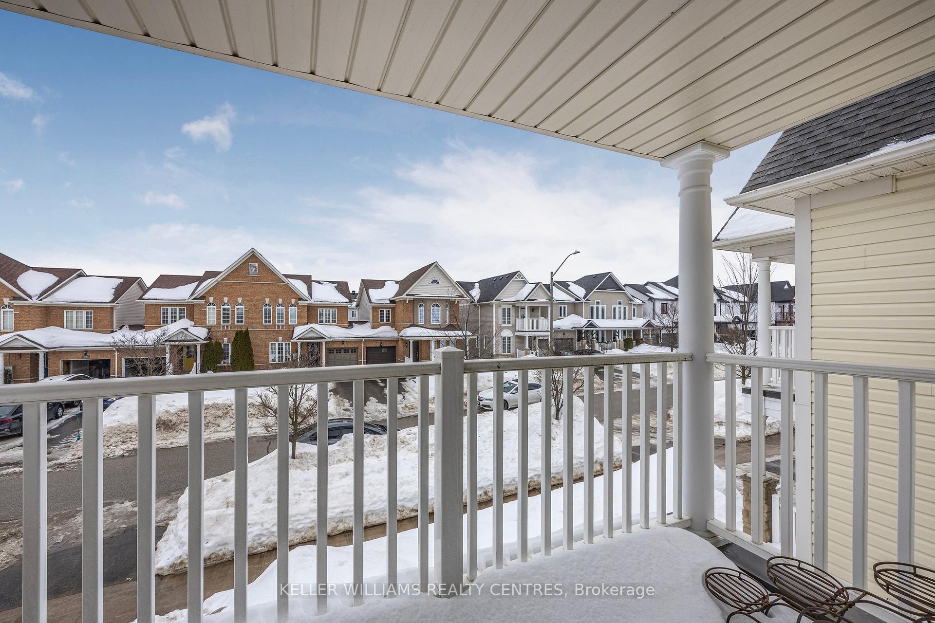 Photo 18 of 26 Succession Crescent, Barrie, Innis-Shore — HOMEH