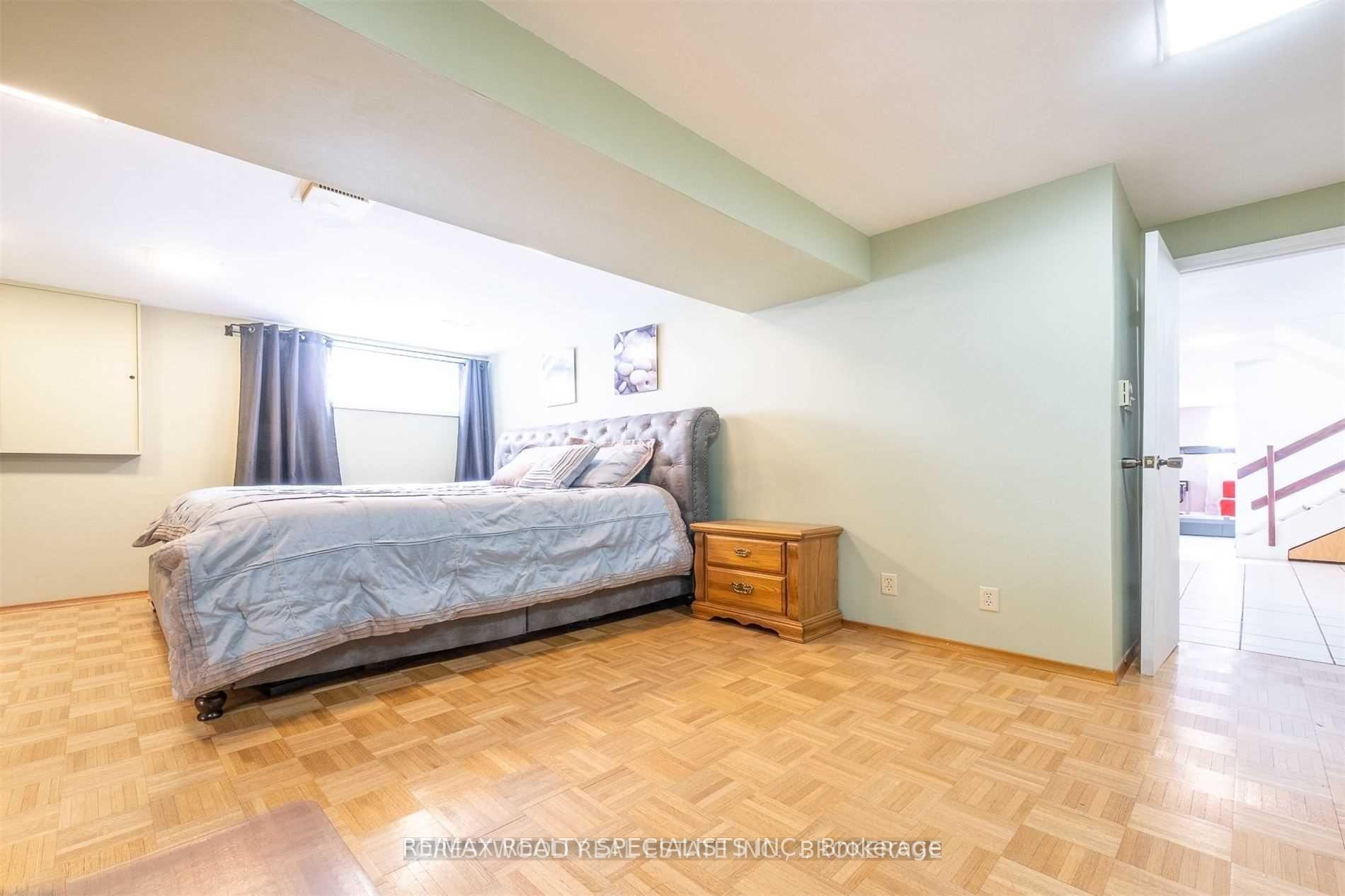 Photo 8 of Unit Basement, 85 Curtis Drive, Brampton, Brampton South — HOMEH