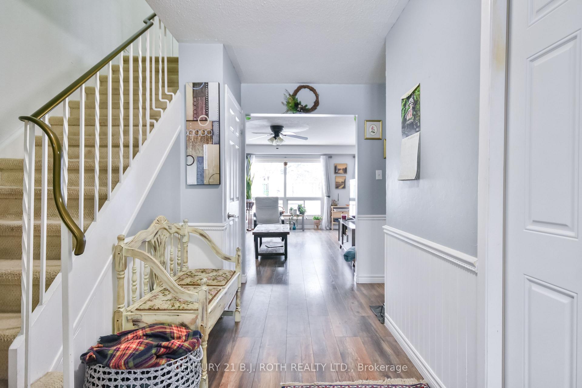 Photo 4 of 57 Highcroft Road, Barrie, Allandale Heights — HOMEH