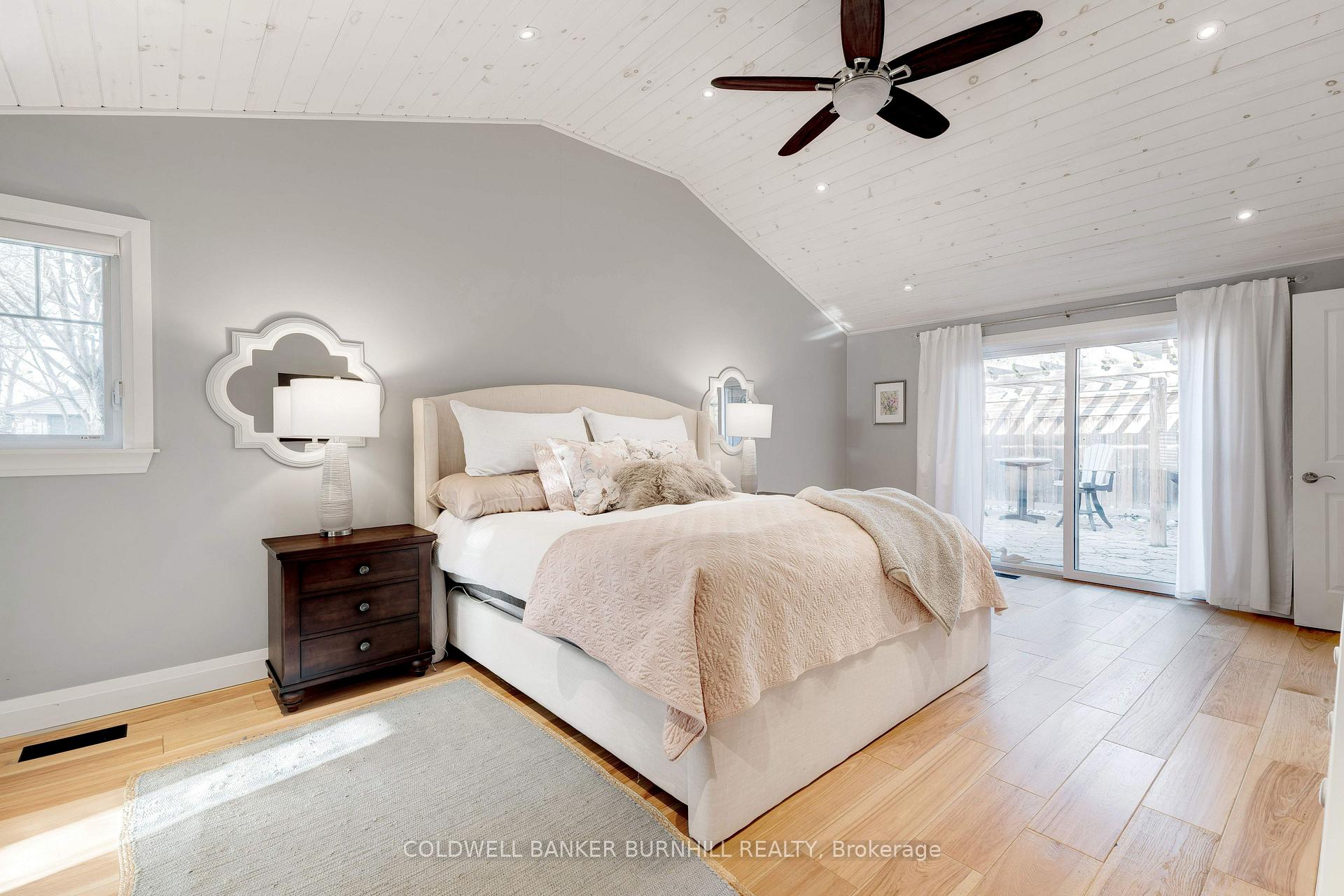 Photo 21 of 775 Falcon Boulevard, Burlington, LaSalle — HOMEH