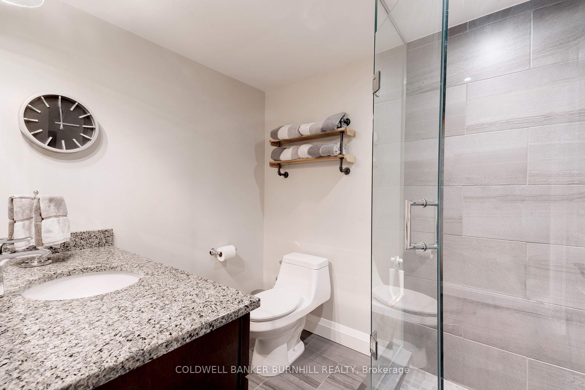 Photo 36 of 775 Falcon Boulevard, Burlington, LaSalle — HOMEH