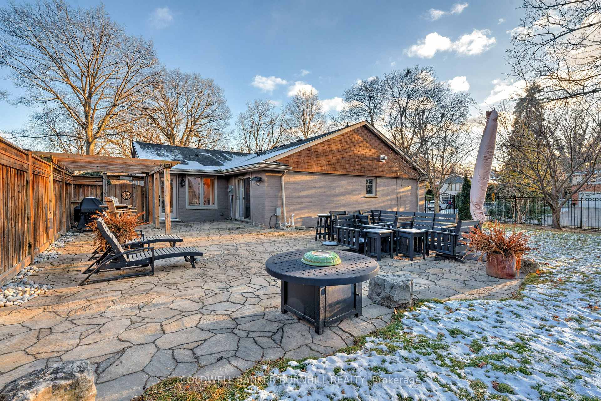 Photo 39 of 775 Falcon Boulevard, Burlington, LaSalle — HOMEH