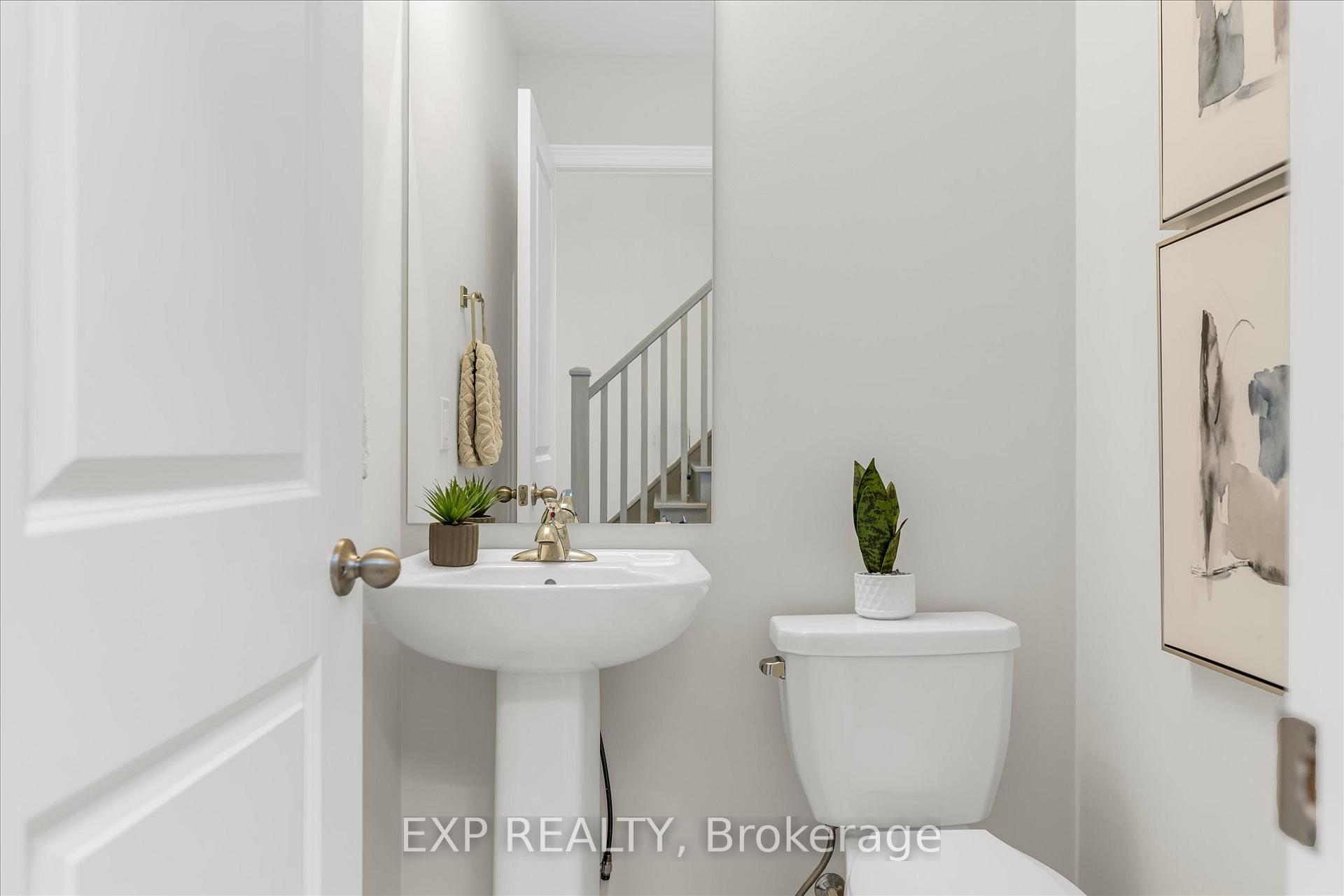 Photo 8 of 45 Sauvignon Crescent, Hamilton, Fruitland — HOMEH