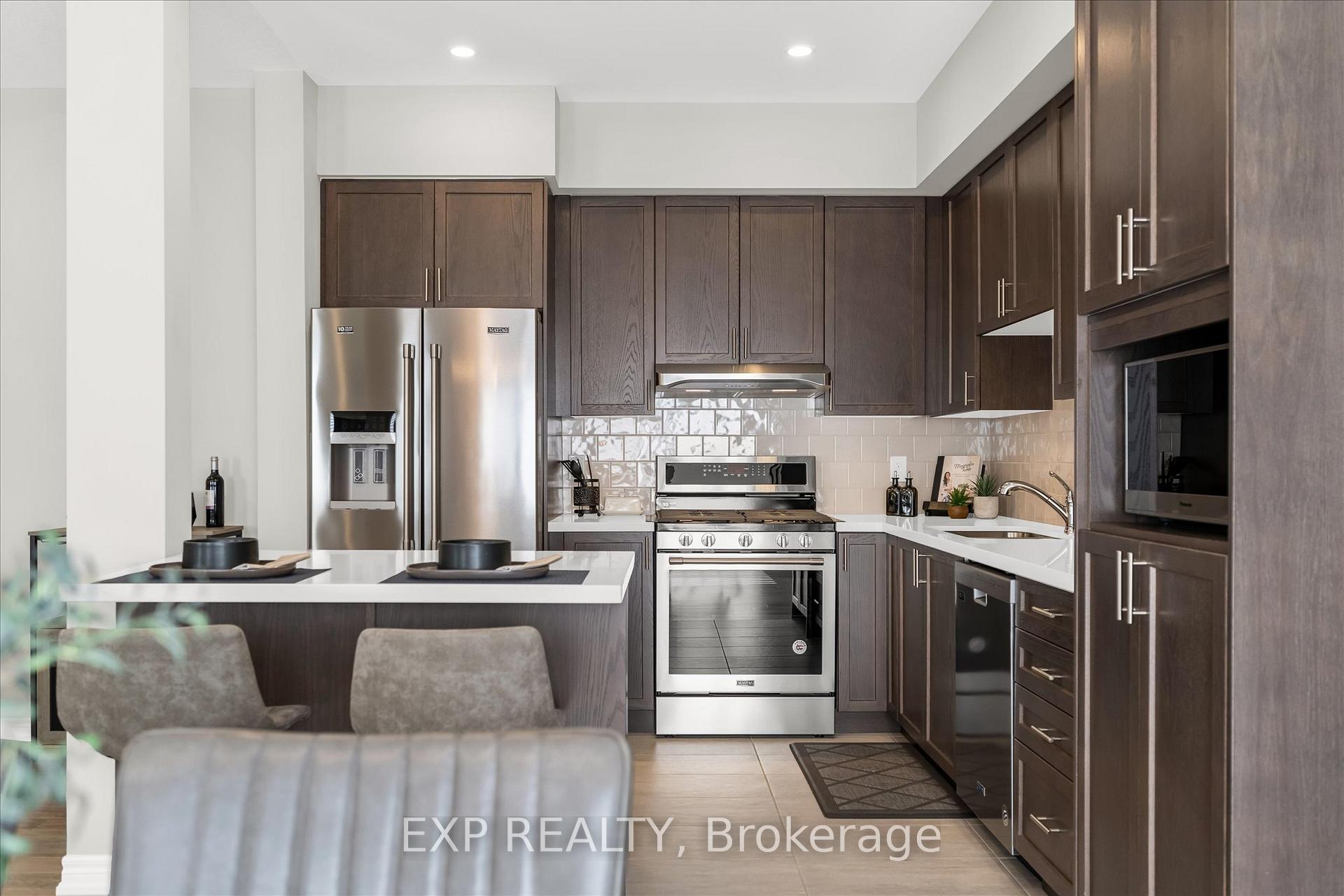 Photo 18 of 45 Sauvignon Crescent, Hamilton, Fruitland — HOMEH