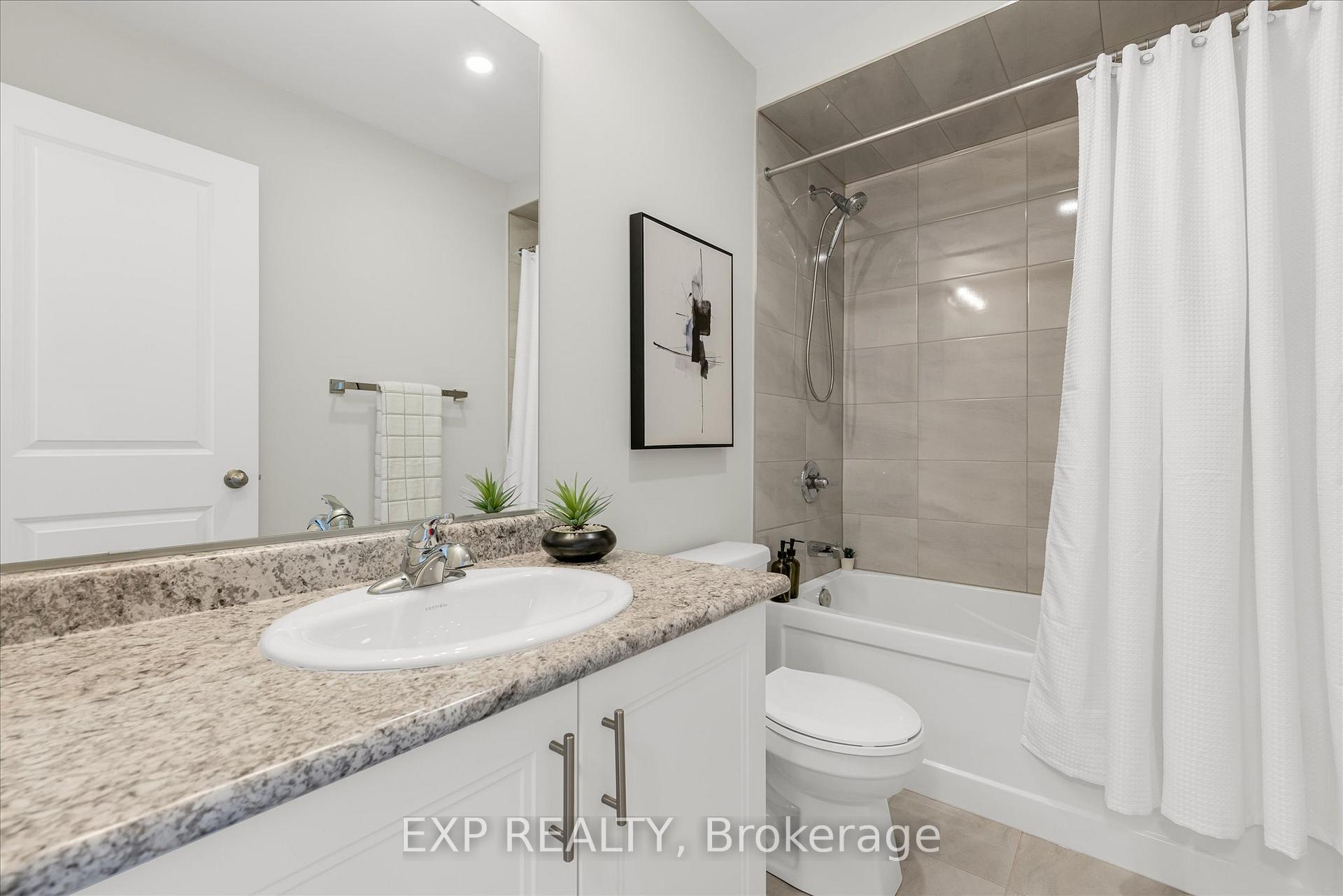 Photo 30 of 45 Sauvignon Crescent, Hamilton, Fruitland — HOMEH