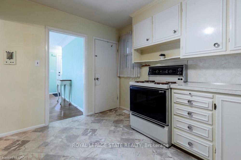 Photo 29 of 22 Dunning Court, Hamilton, Dundas — HOMEH