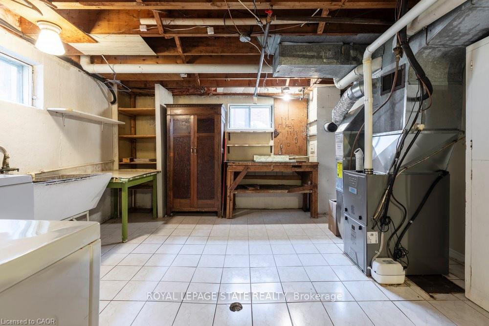 Photo 40 of 22 Dunning Court, Hamilton, Dundas — HOMEH