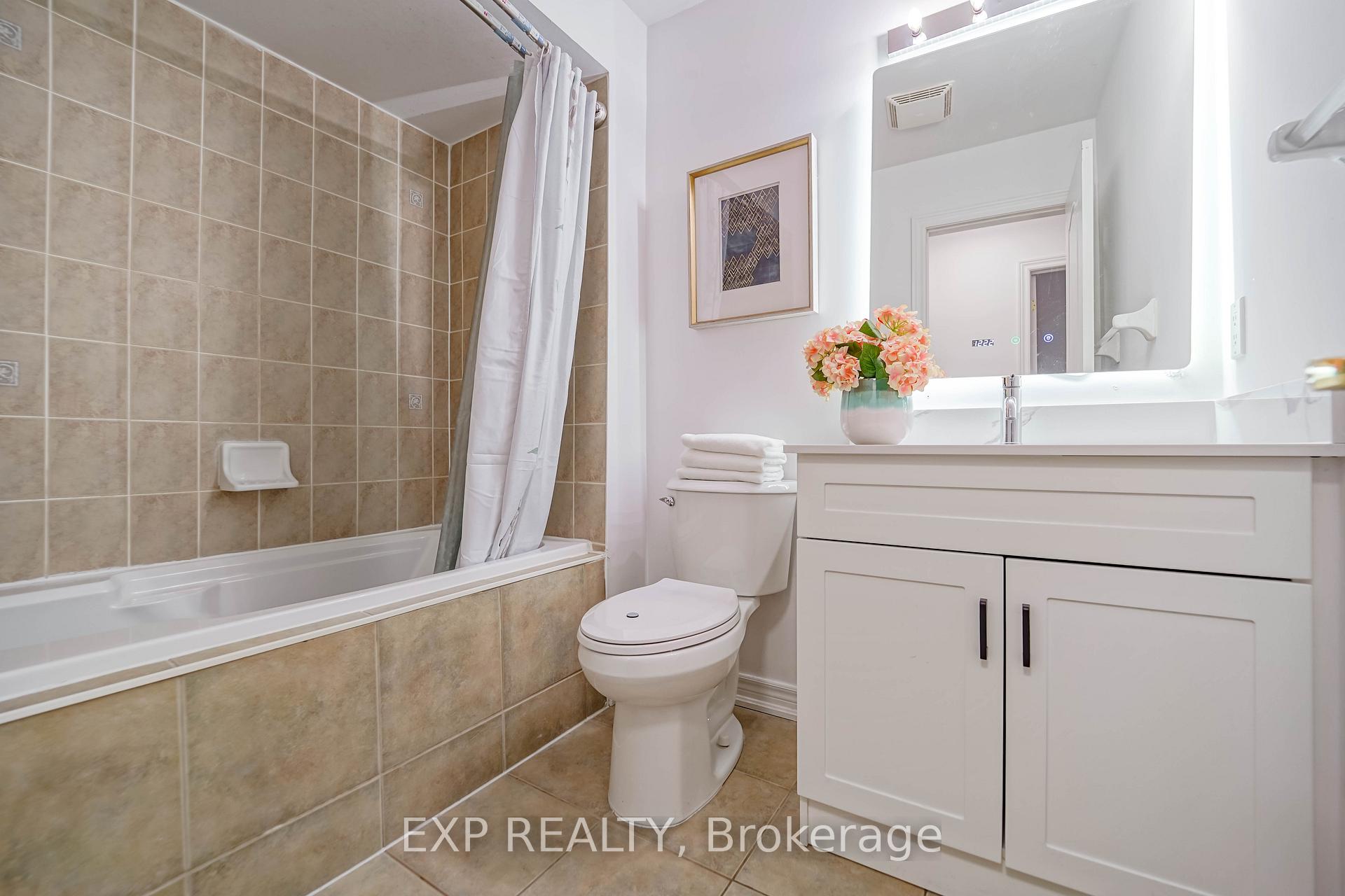 Photo 31 of 20 Starwood Road, Vaughan, Patterson — HOMEH