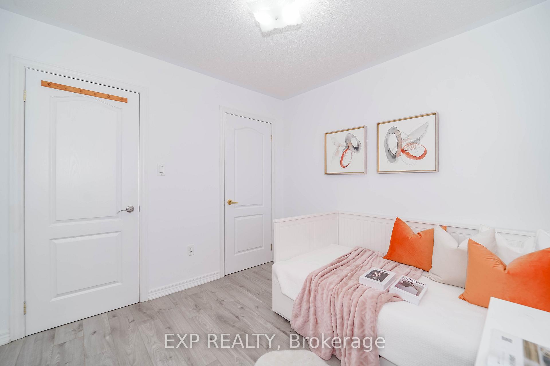 Photo 33 of 20 Starwood Road, Vaughan, Patterson — HOMEH