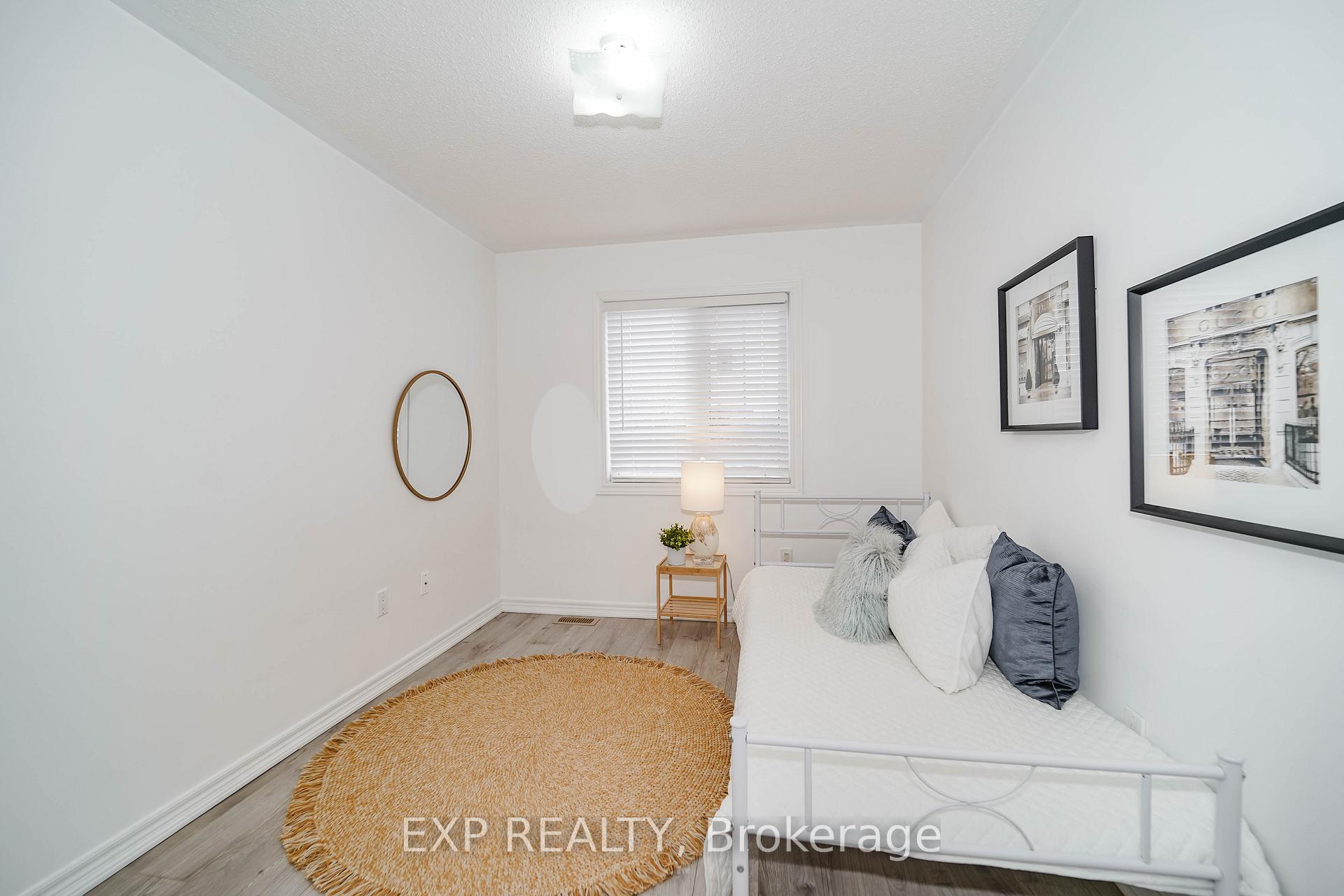 Photo 35 of 20 Starwood Road, Vaughan, Patterson — HOMEH