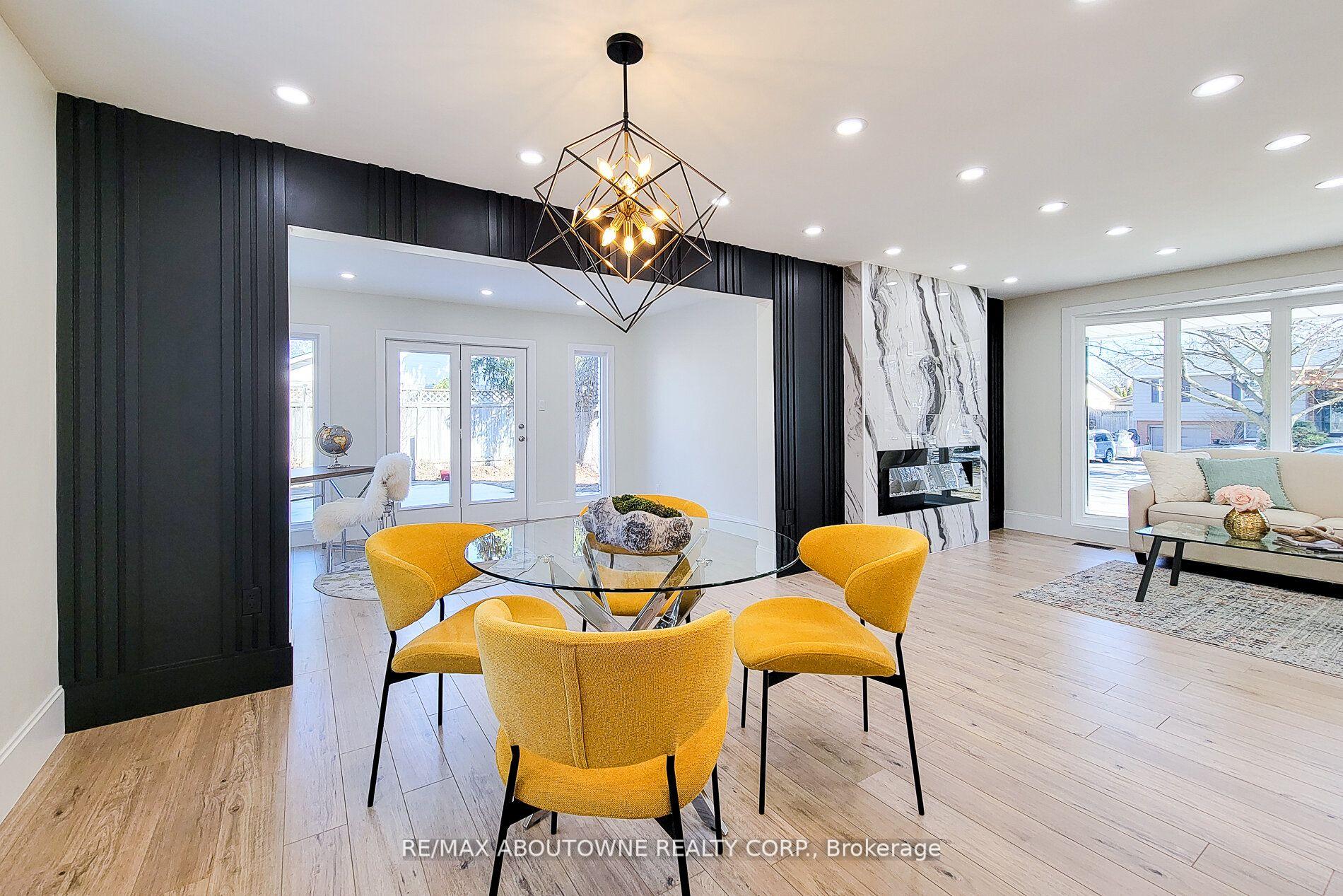 Photo 15 of 602 Jennifer Crescent, Burlington, Roseland — HOMEH