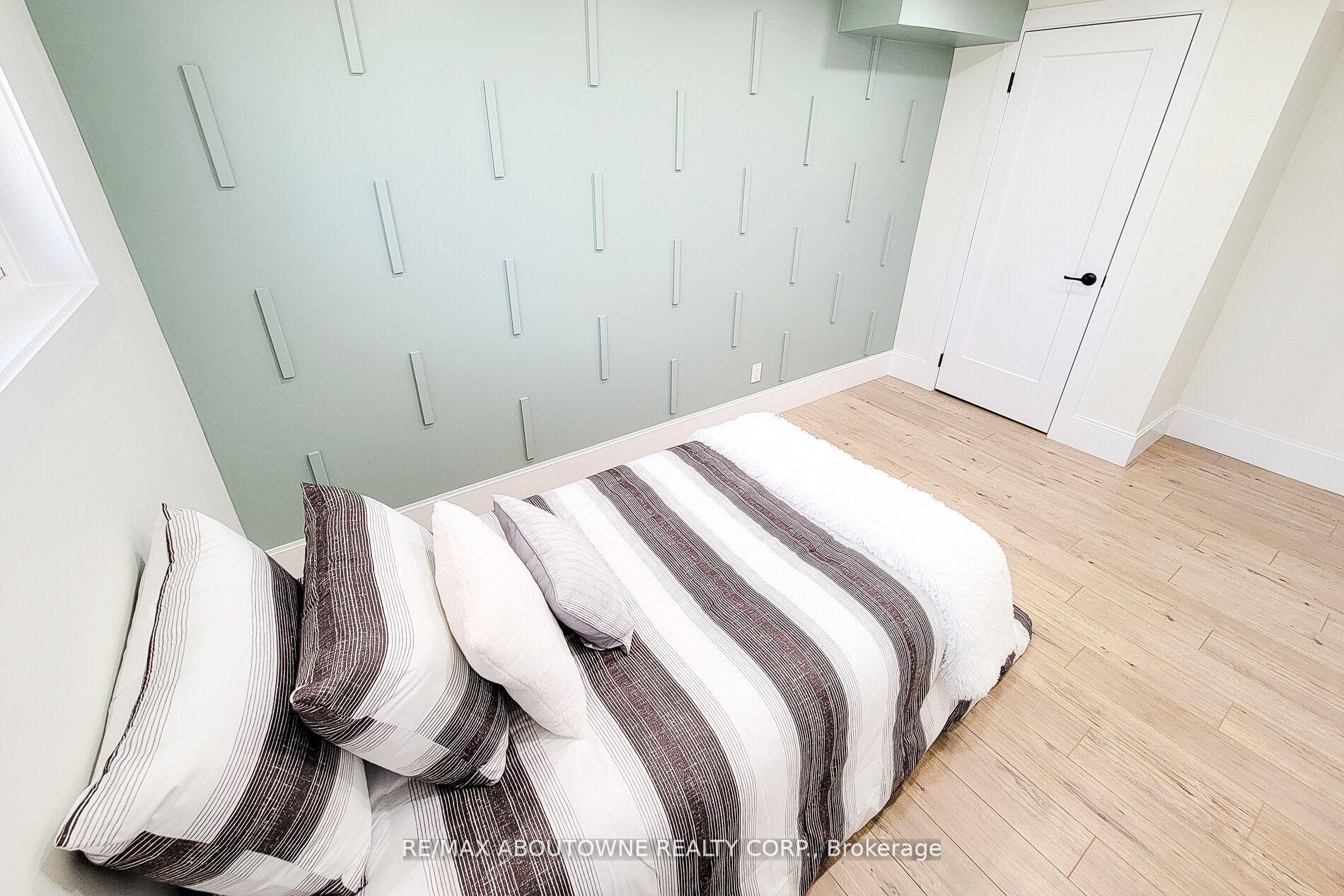 Photo 29 of 602 Jennifer Crescent, Burlington, Roseland — HOMEH