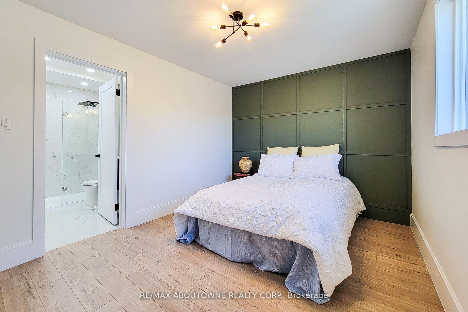 Photo 34 of 602 Jennifer Crescent, Burlington, Roseland — HOMEH