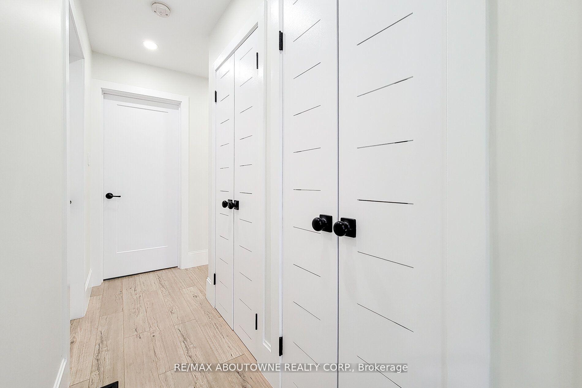 Photo 37 of 602 Jennifer Crescent, Burlington, Roseland — HOMEH