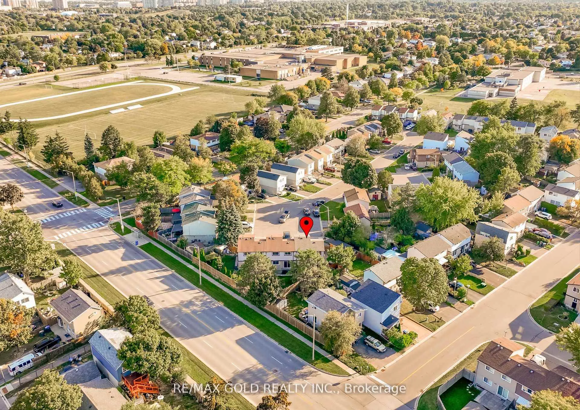 Photo 3 of 18 Juliette Square, Brampton, Northgate — HOMEH