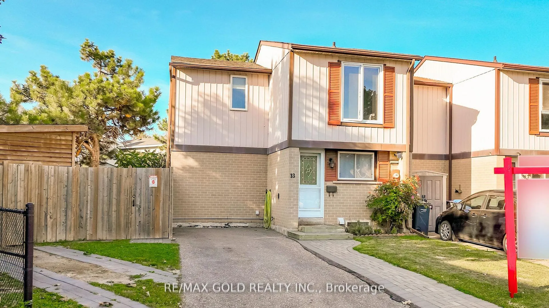 Photo 12 of 18 Juliette Square, Brampton, Northgate — HOMEH