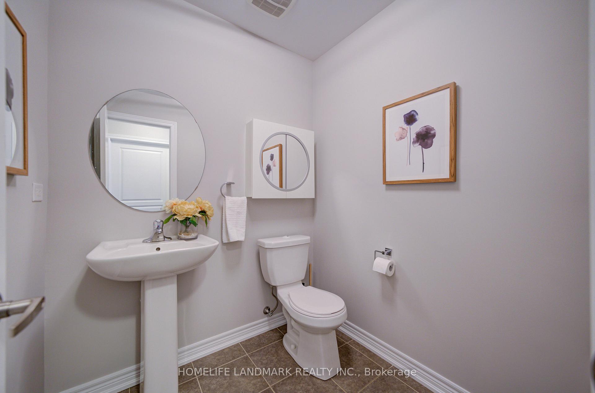 Photo 25 of 9150 Dufferin Street, Vaughan, Patterson — HOMEH
