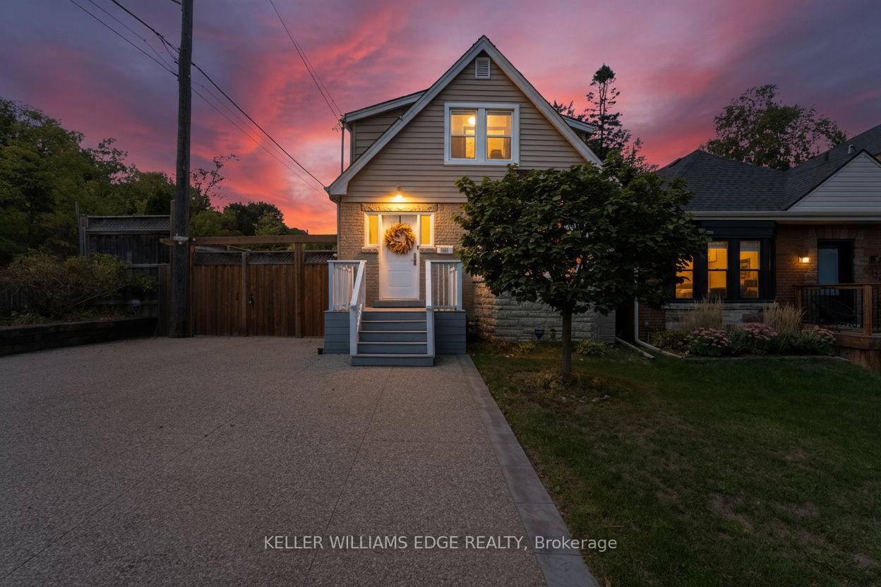 Photo 32 of 312 Wexford Avenue S, Hamilton, Delta — HOMEH