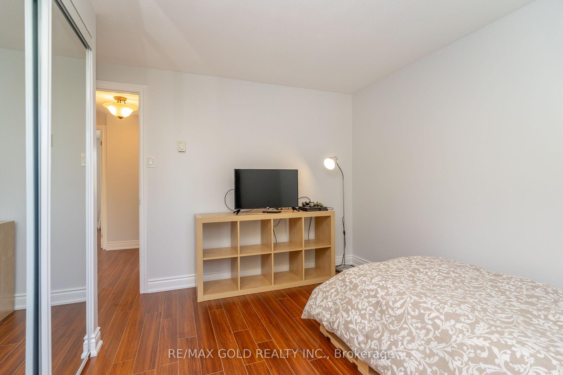 Photo 28 of 18 Juliette Square, Brampton, Northgate — HOMEH