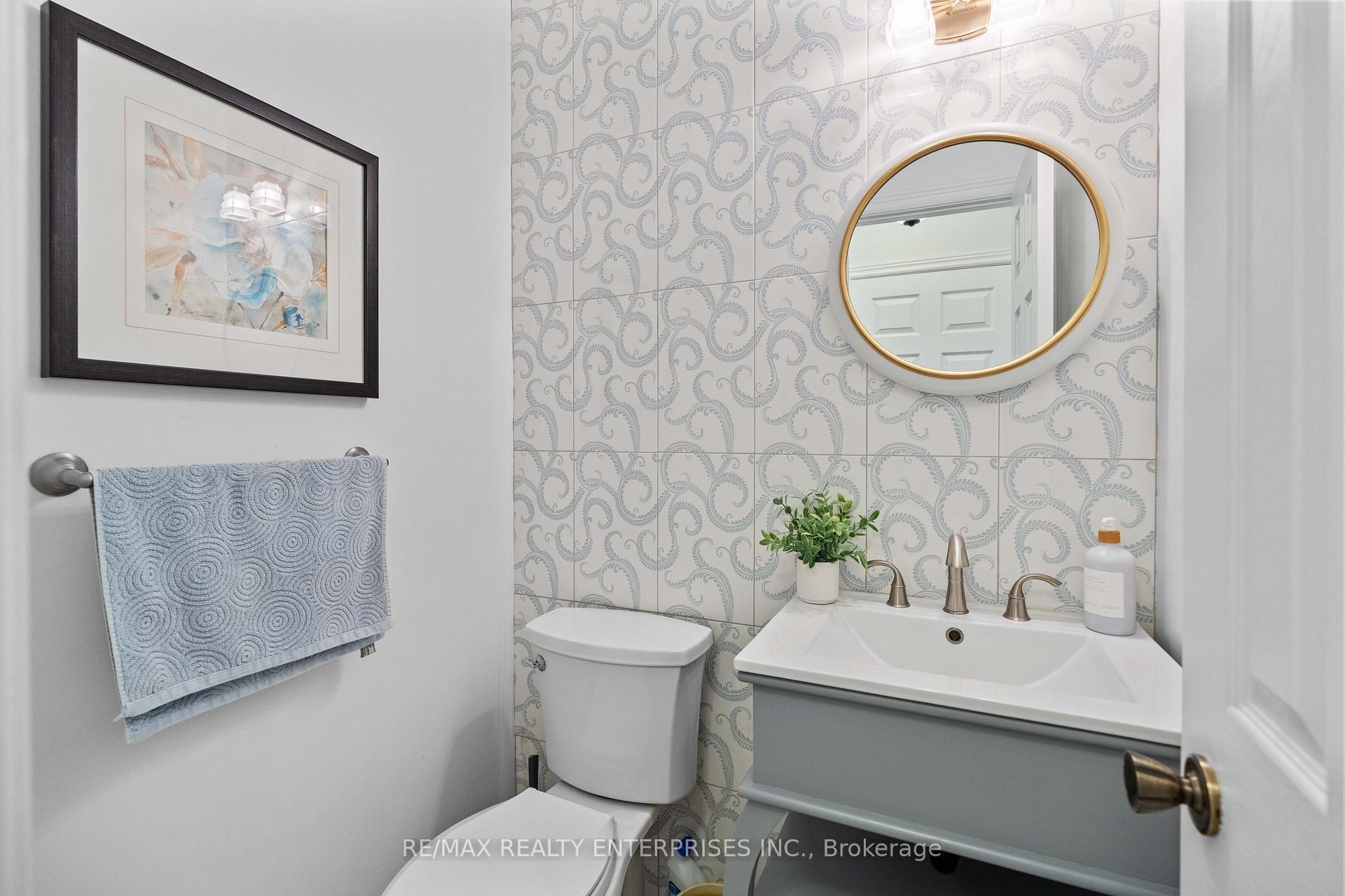 Photo 15 of 129 Valonia Drive, Brampton, Brampton North — HOMEH