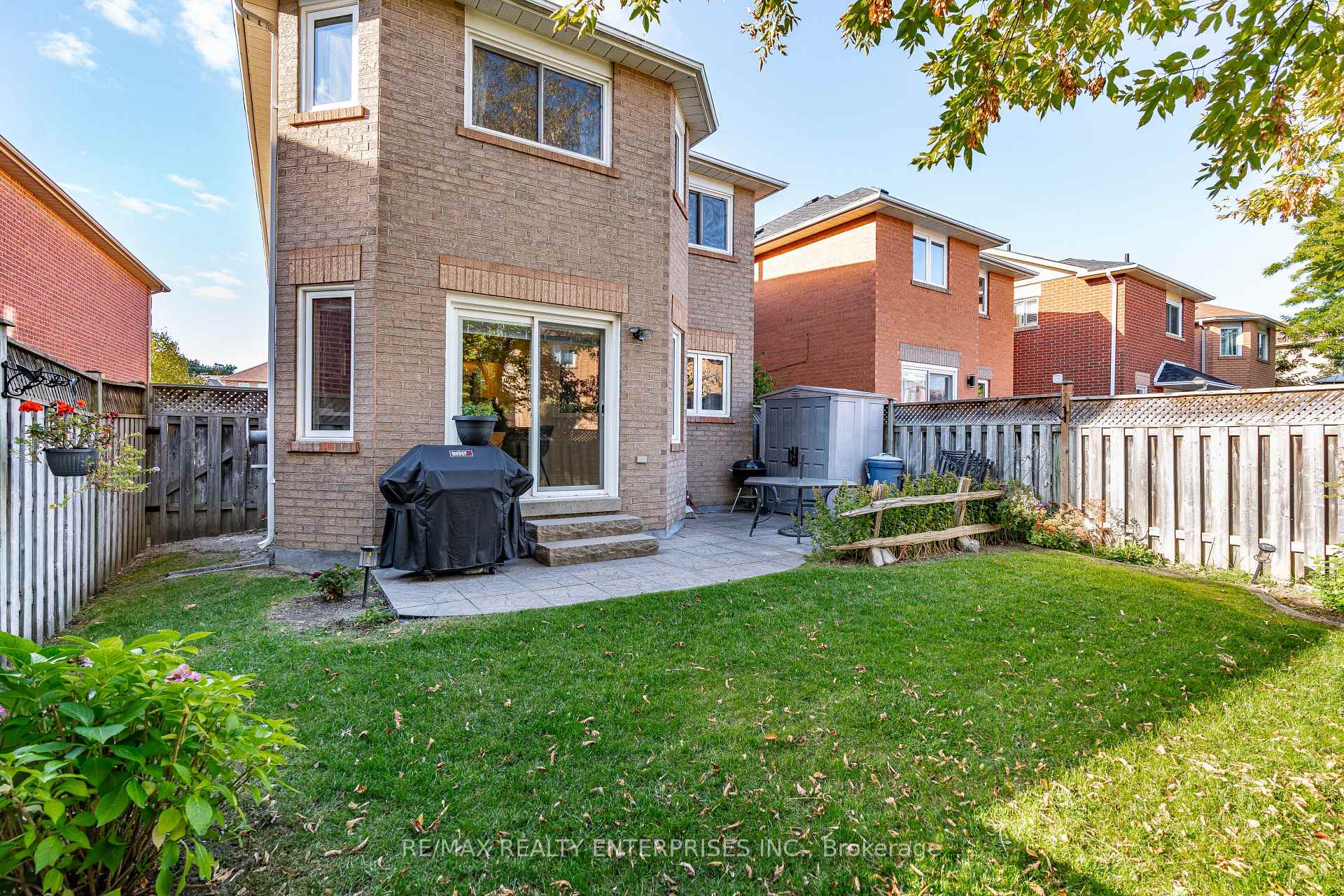 Photo 28 of 129 Valonia Drive, Brampton, Brampton North — HOMEH
