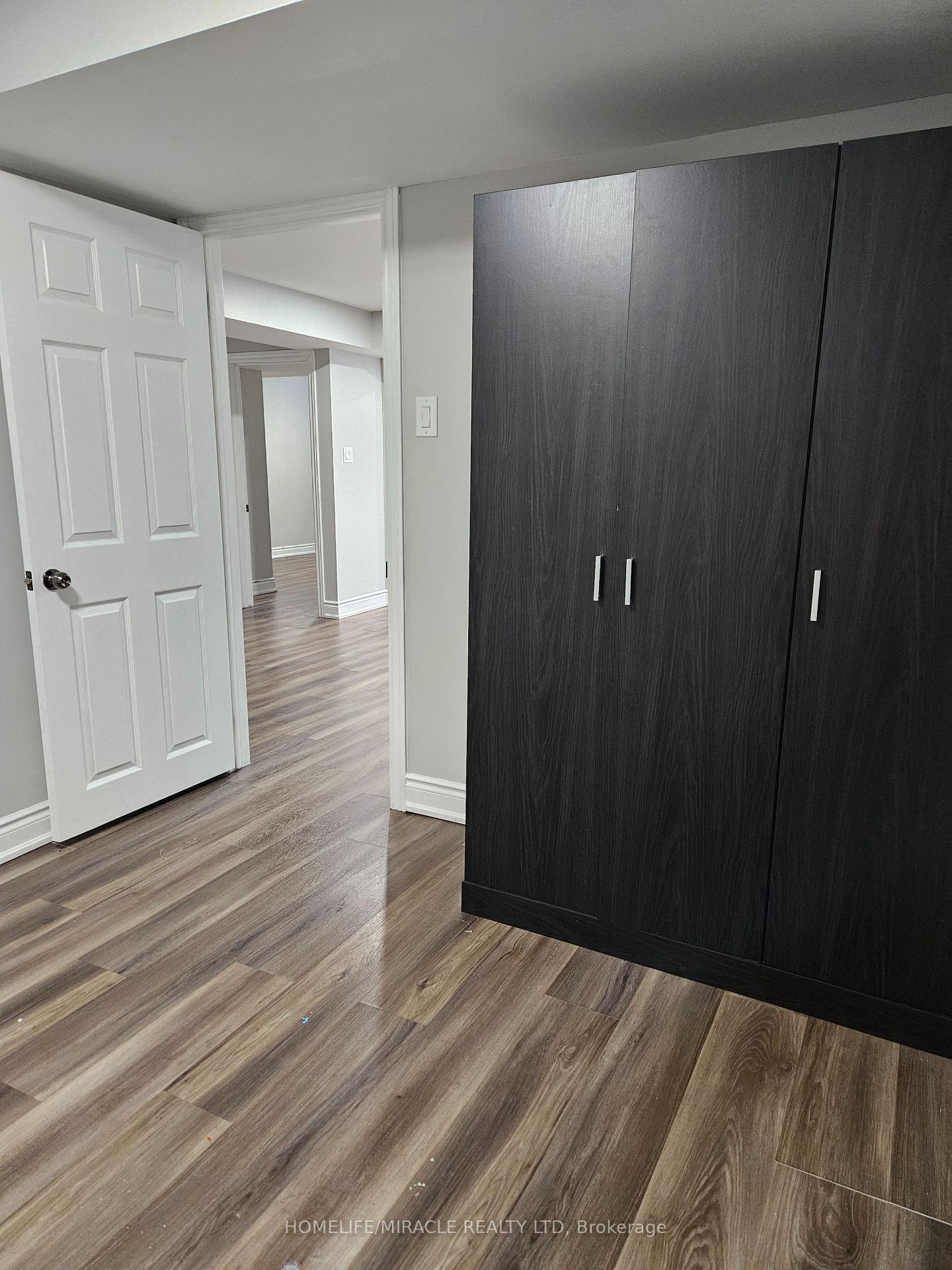Photo 4 of Unit ( Basement ), 35 Nottingham Crescent, Brampton, Westgate — HOMEH