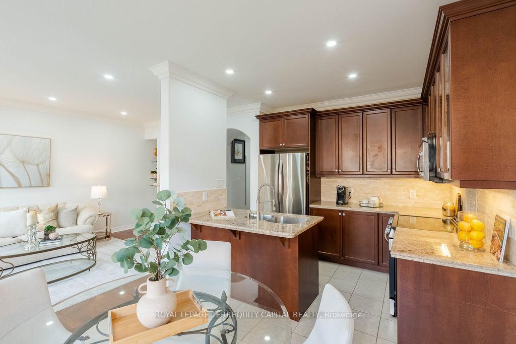 Photo 19 of 643 Pleasant Ridge Avenue, Vaughan, Patterson — HOMEH