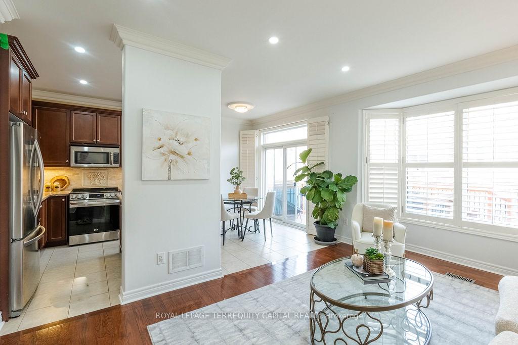 Photo 23 of 643 Pleasant Ridge Avenue, Vaughan, Patterson — HOMEH