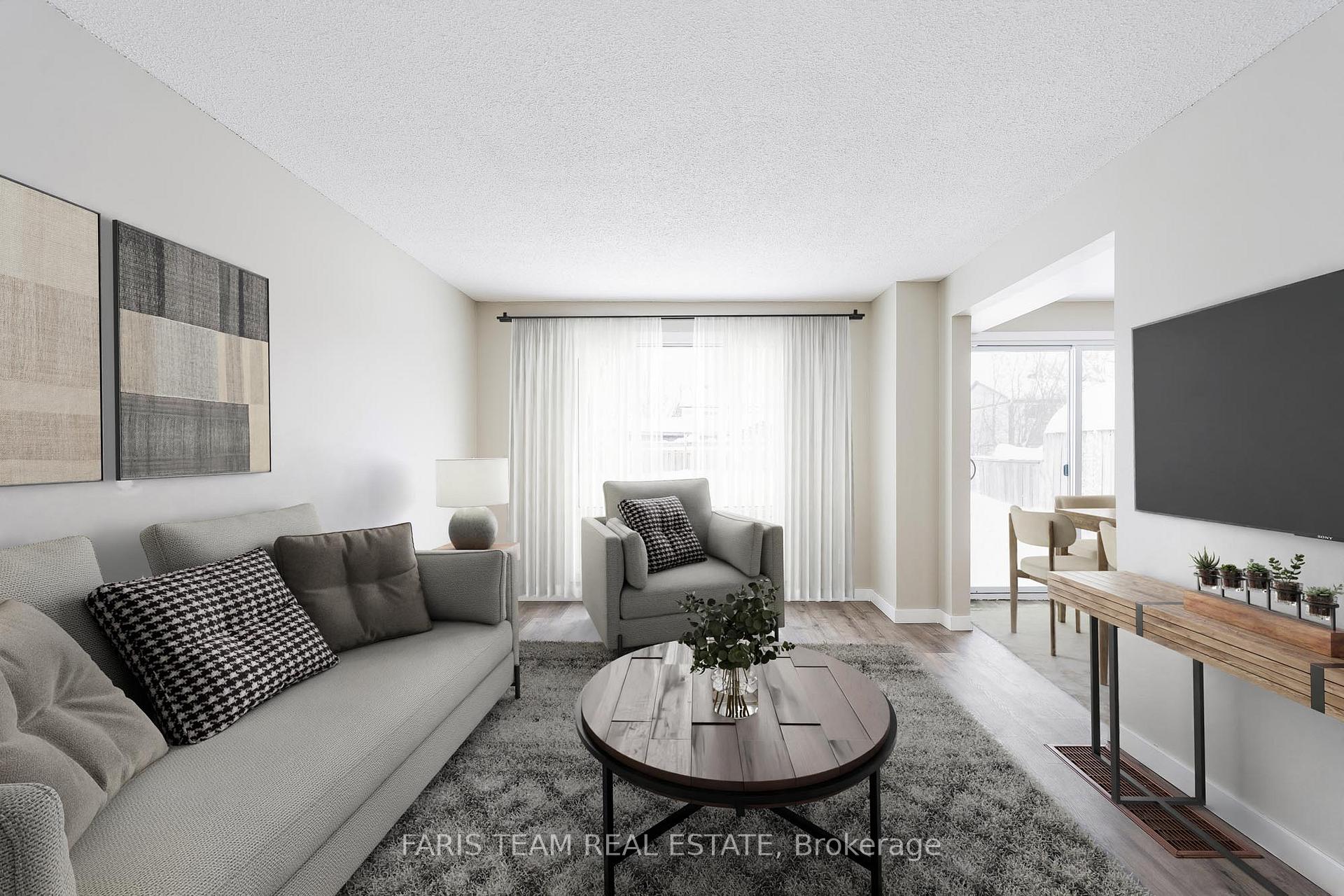 Photo 7 of 98 Mowat Crescent, Barrie, Letitia Heights — HOMEH