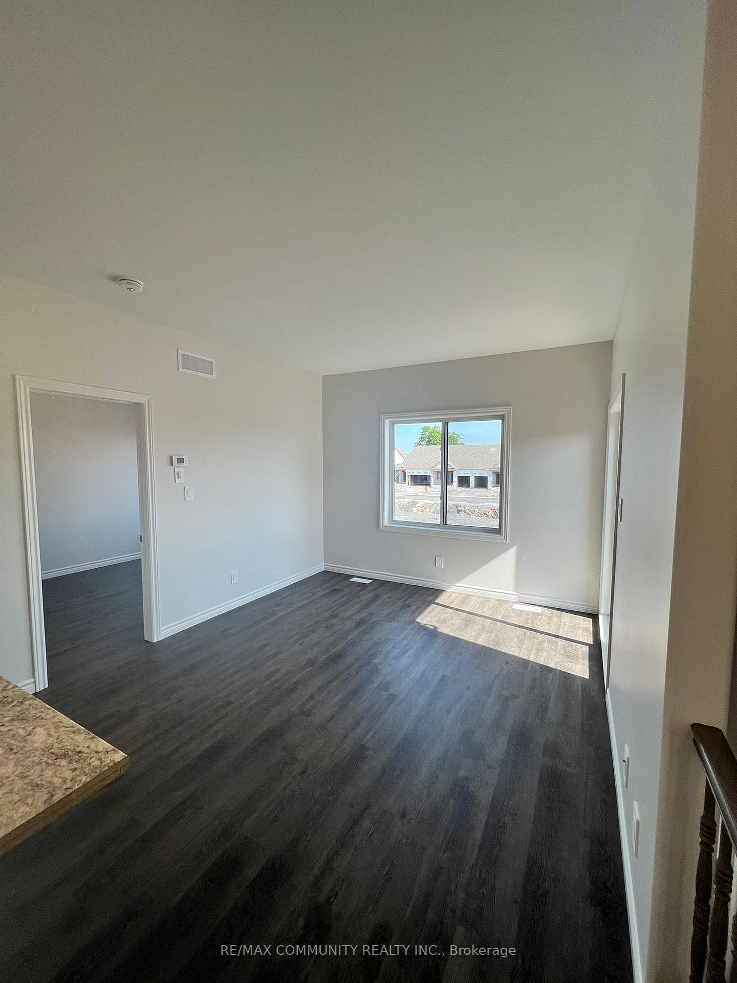 Photo 2 of 78B Riverstone Way, Belleville, Thurlow Ward — HOMEH
