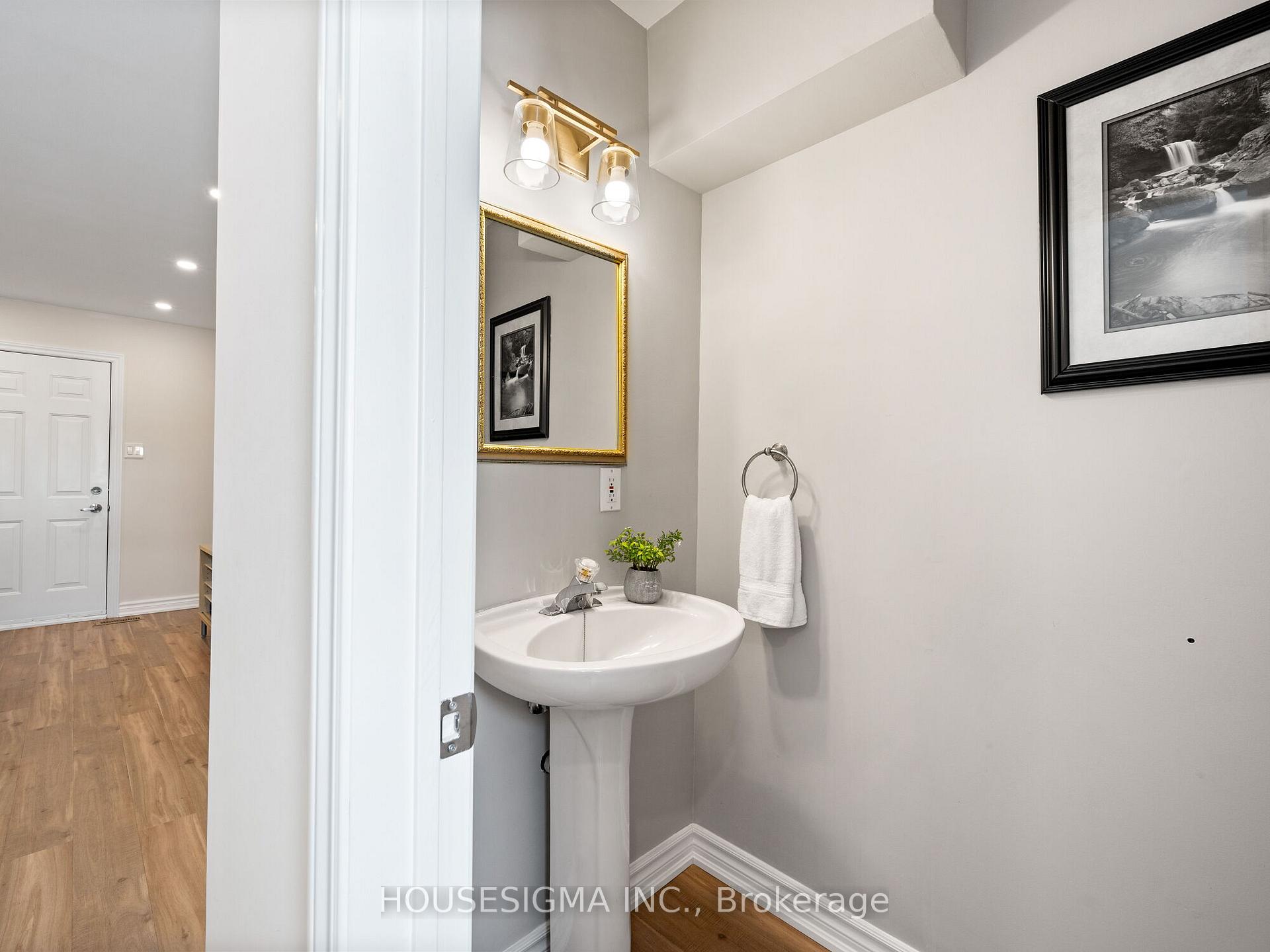 Photo 14 of 10 Willow Drive, Barrie, Holly — HOMEH