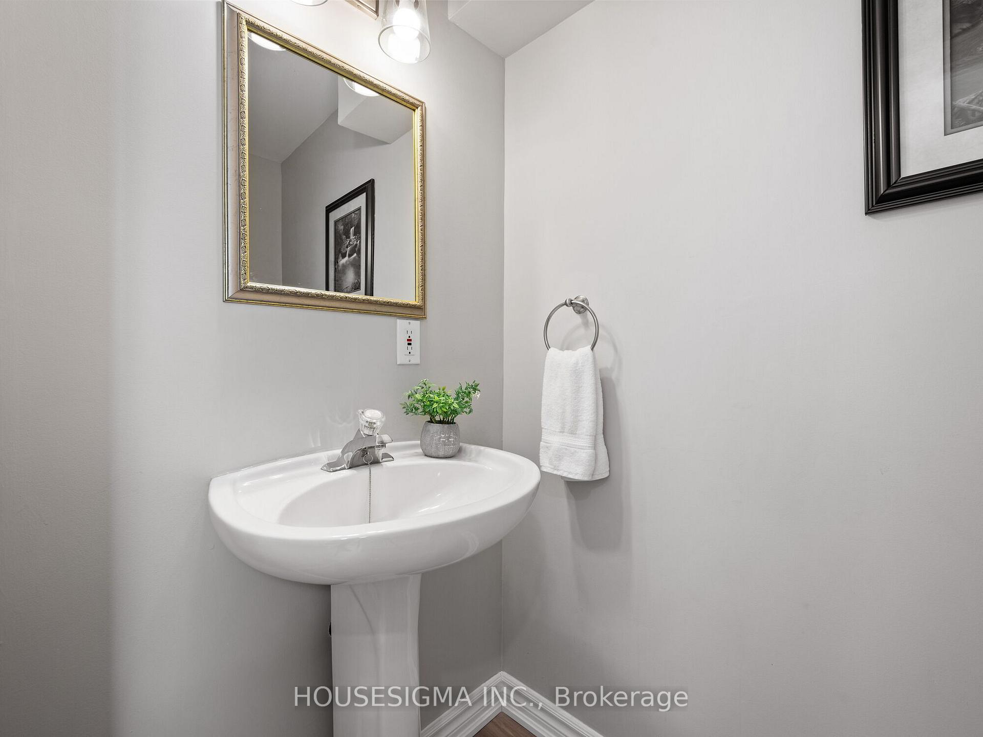 Photo 15 of 10 Willow Drive, Barrie, Holly — HOMEH