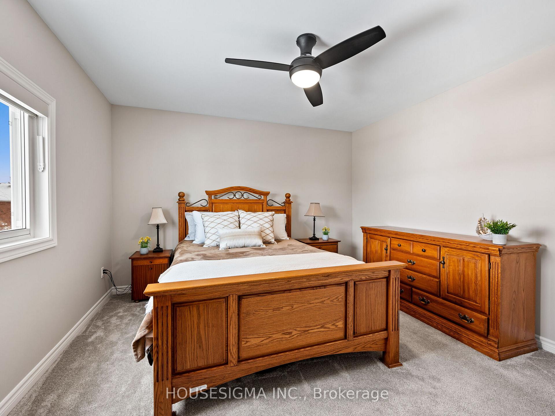 Photo 18 of 10 Willow Drive, Barrie, Holly — HOMEH
