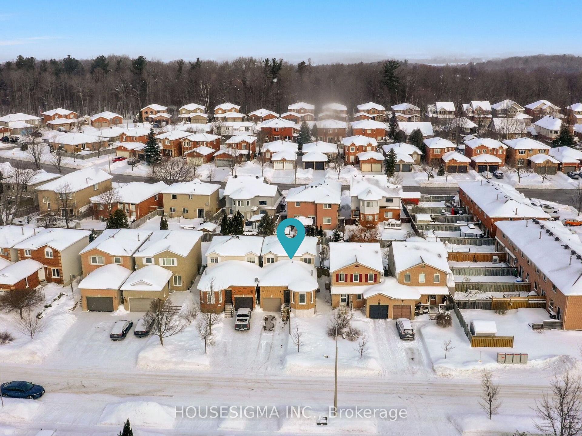 Photo 29 of 10 Willow Drive, Barrie, Holly — HOMEH