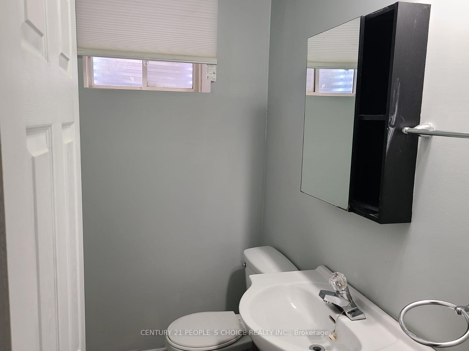 Photo 14 of Unit Basement, 120 Robert Parkinson Drive, Brampton, Northwest Brampton — HOMEH
