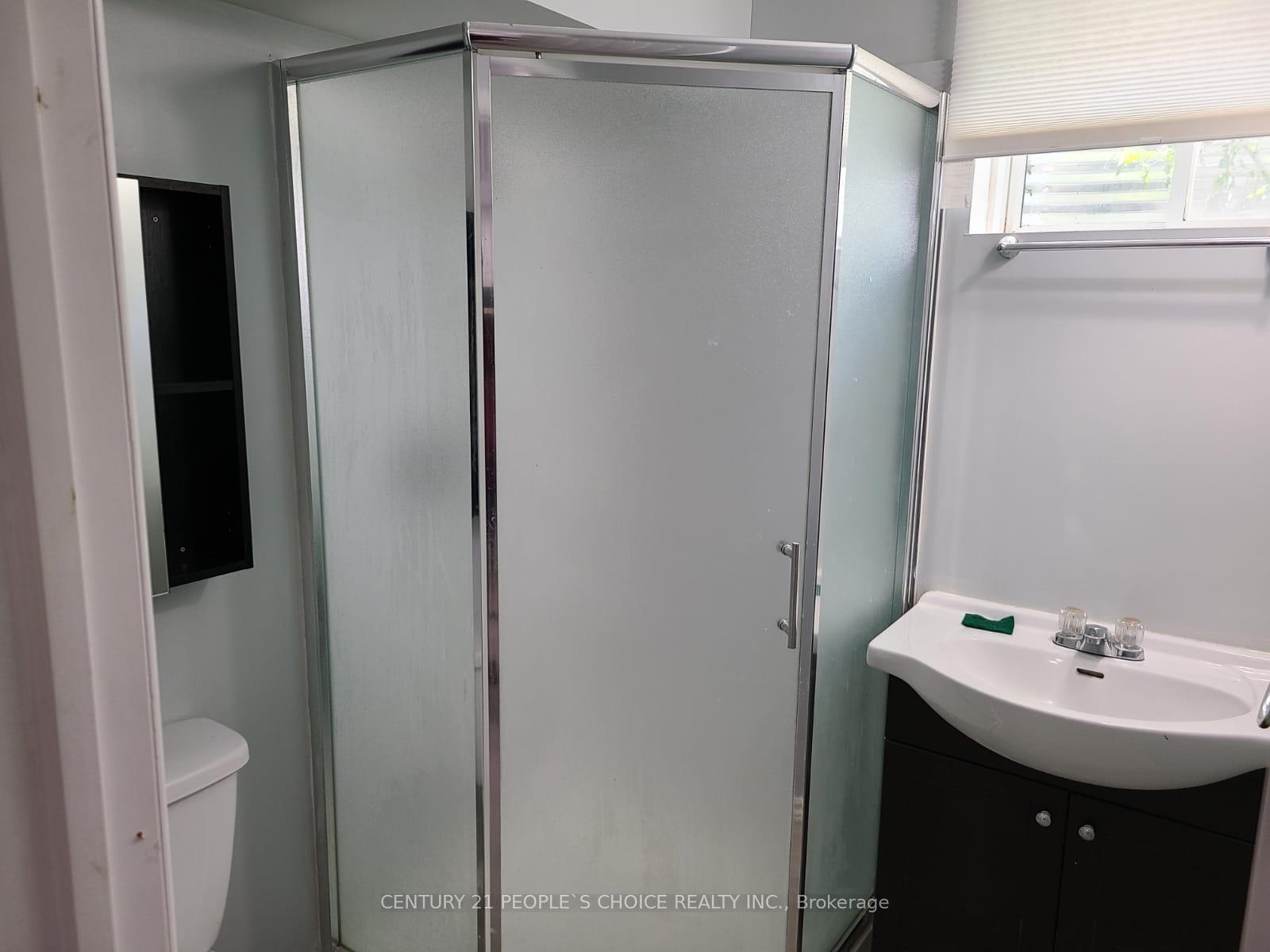 Photo 16 of Unit Basement, 120 Robert Parkinson Drive, Brampton, Northwest Brampton — HOMEH