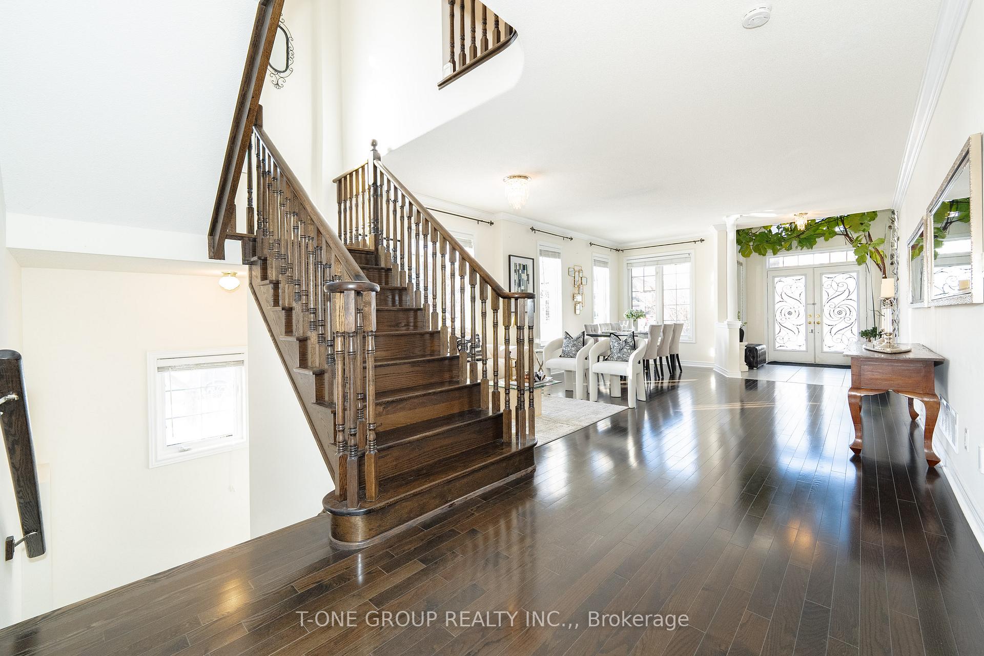 Photo 20 of 174 Santa Amato Crescent, Vaughan, Patterson — HOMEH