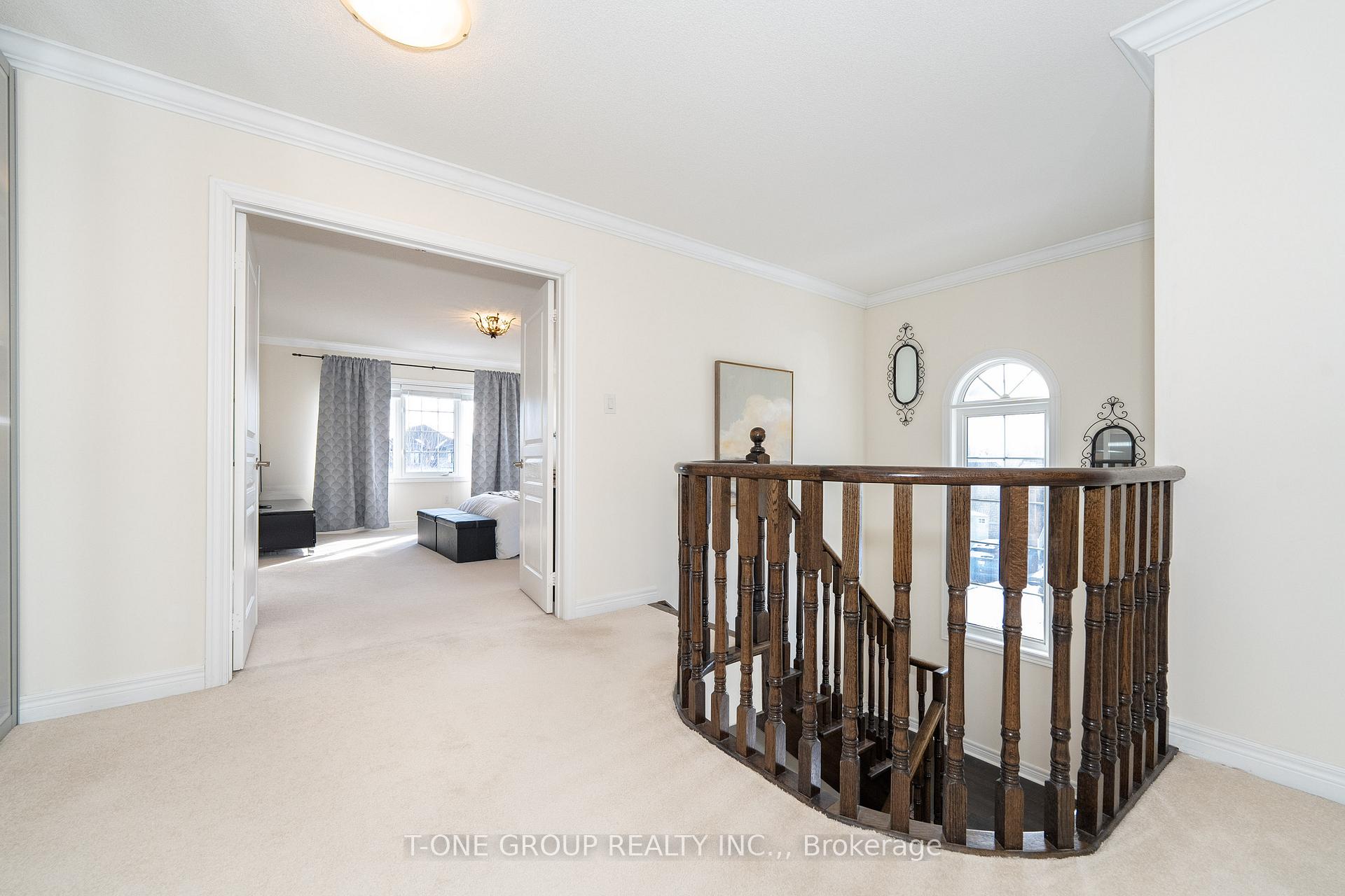 Photo 23 of 174 Santa Amato Crescent, Vaughan, Patterson — HOMEH