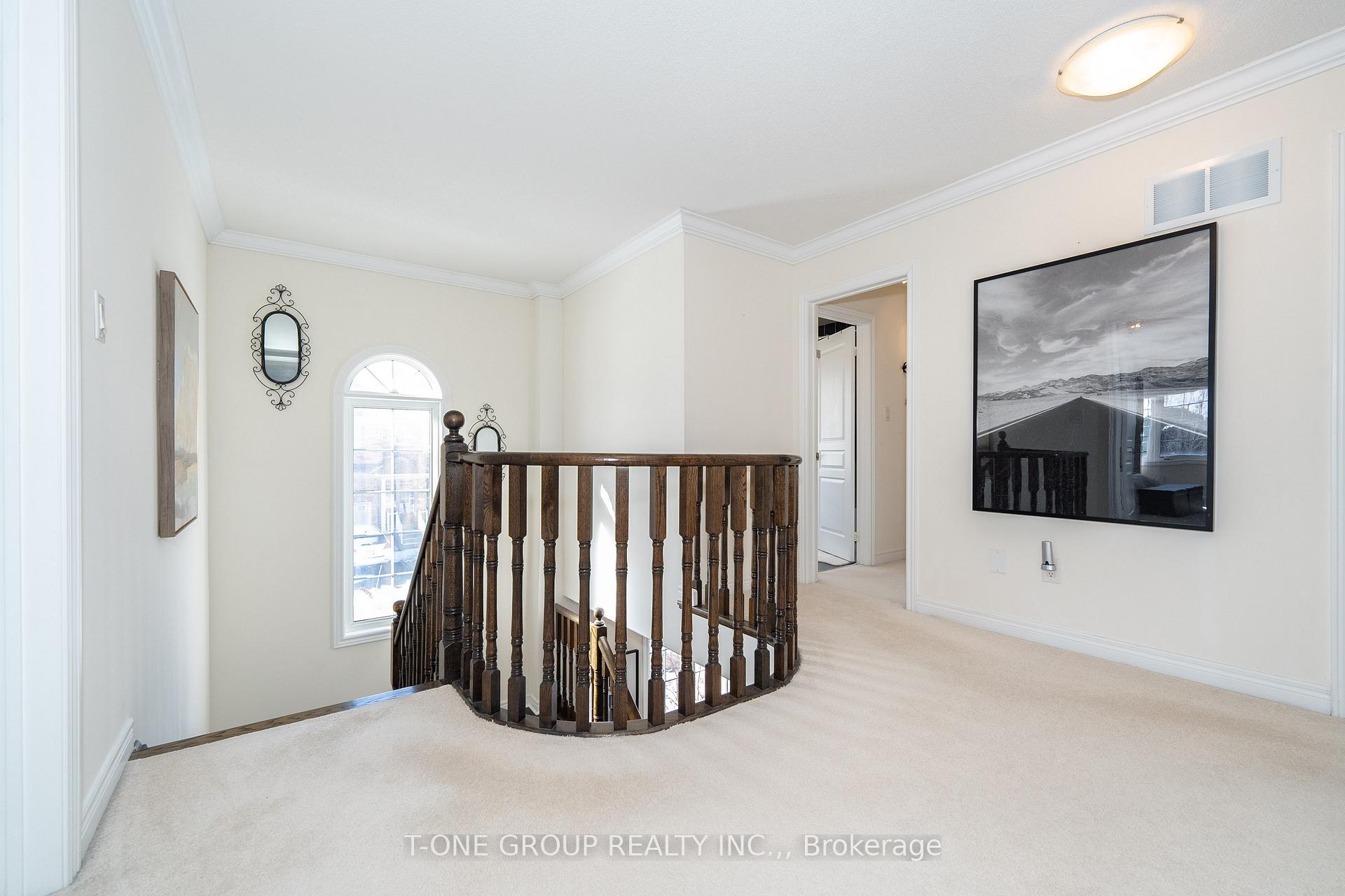 Photo 31 of 174 Santa Amato Crescent, Vaughan, Patterson — HOMEH
